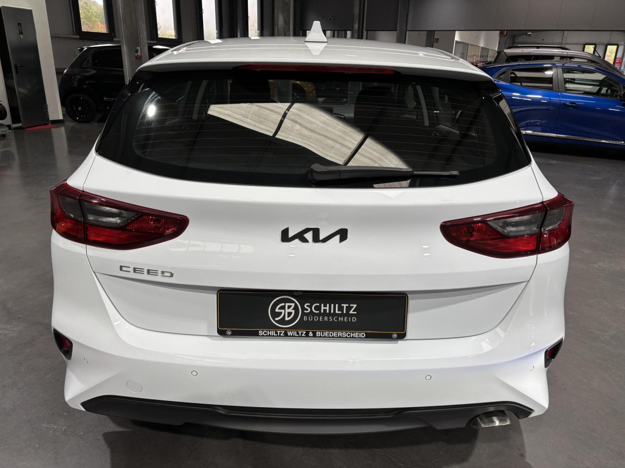 Kia Ceed 1.5 T VISION (2024) - Photo 4