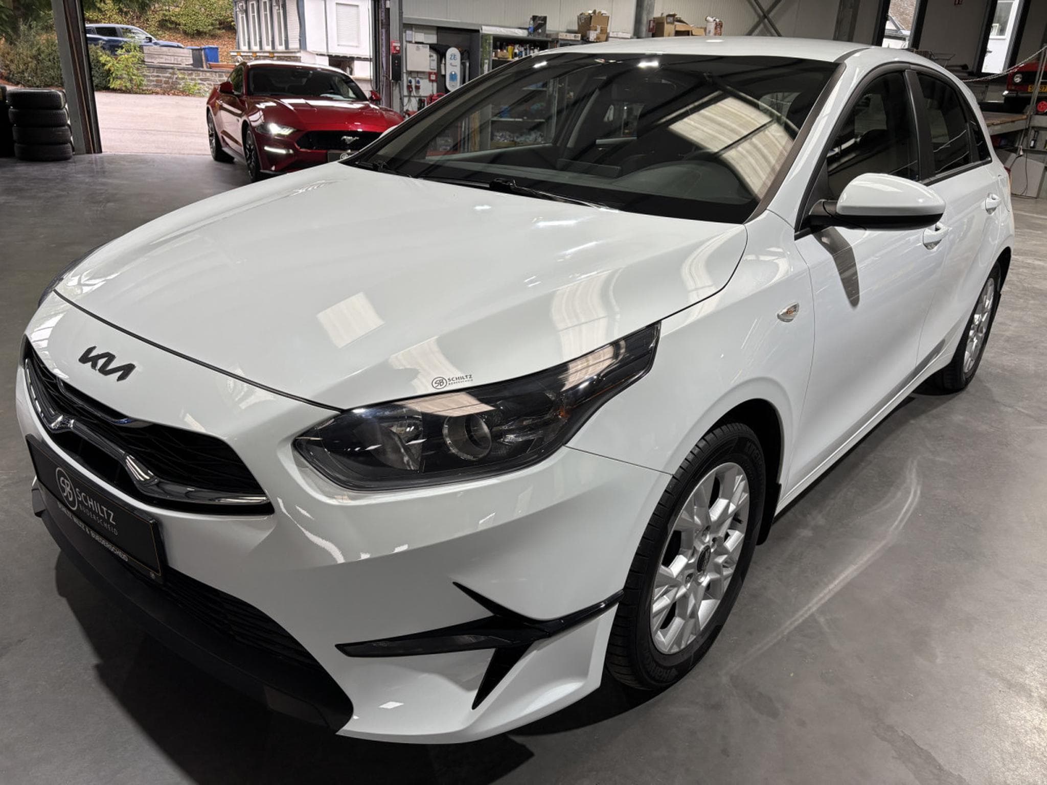 Kia Ceed 1.5 T VISION (2024) - Photo 6
