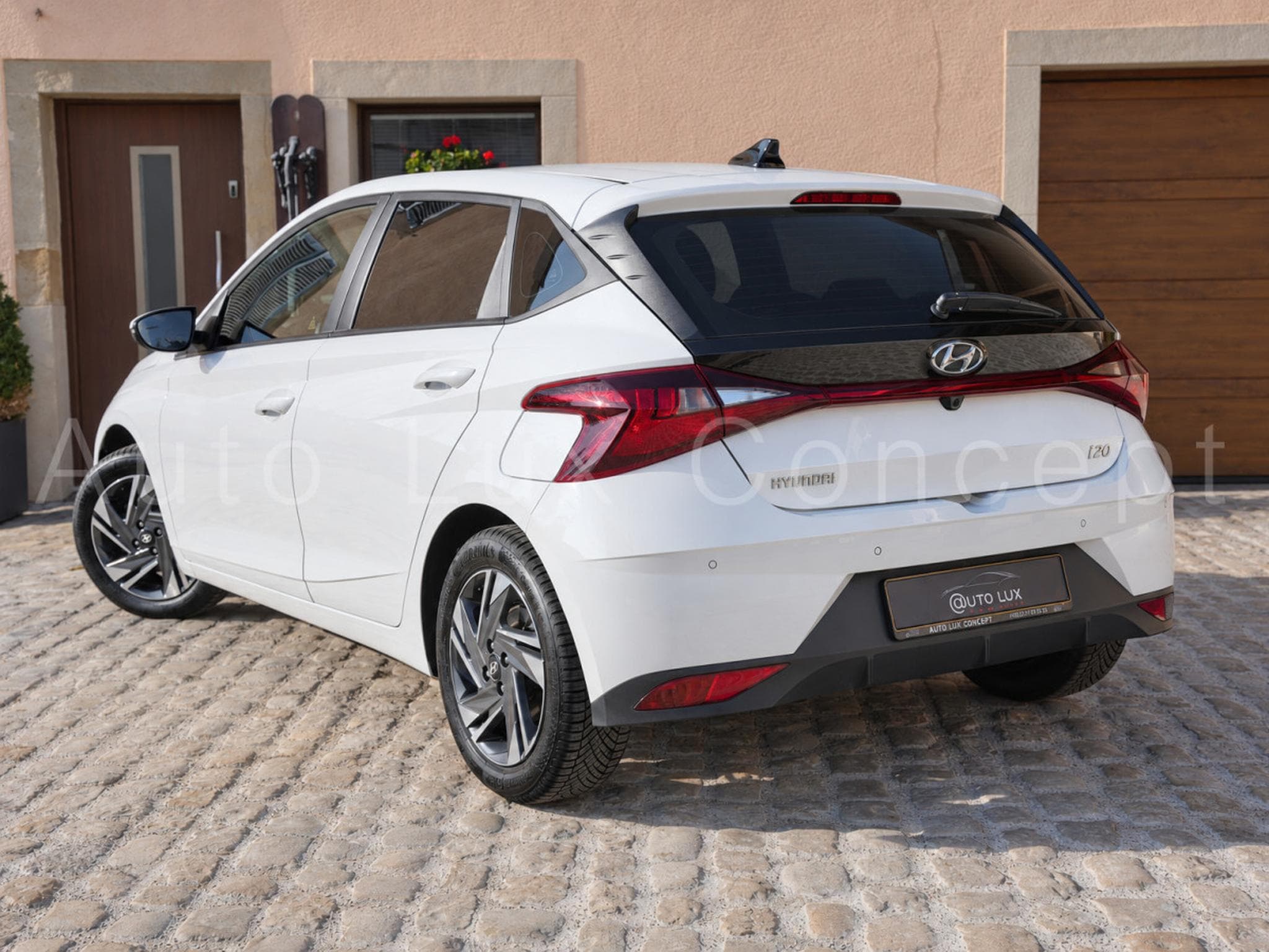 Hyundai i20 1.0 T-GDi 100 48V Hybrid TECHNO 6iMT (2021) - Photo 4