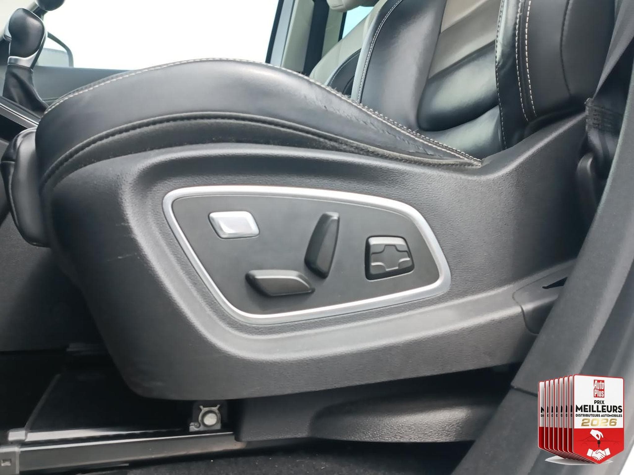 Renault Scenic 1.6 DCI 160 INITIALE PARIS EDC (2017) - Foto 12