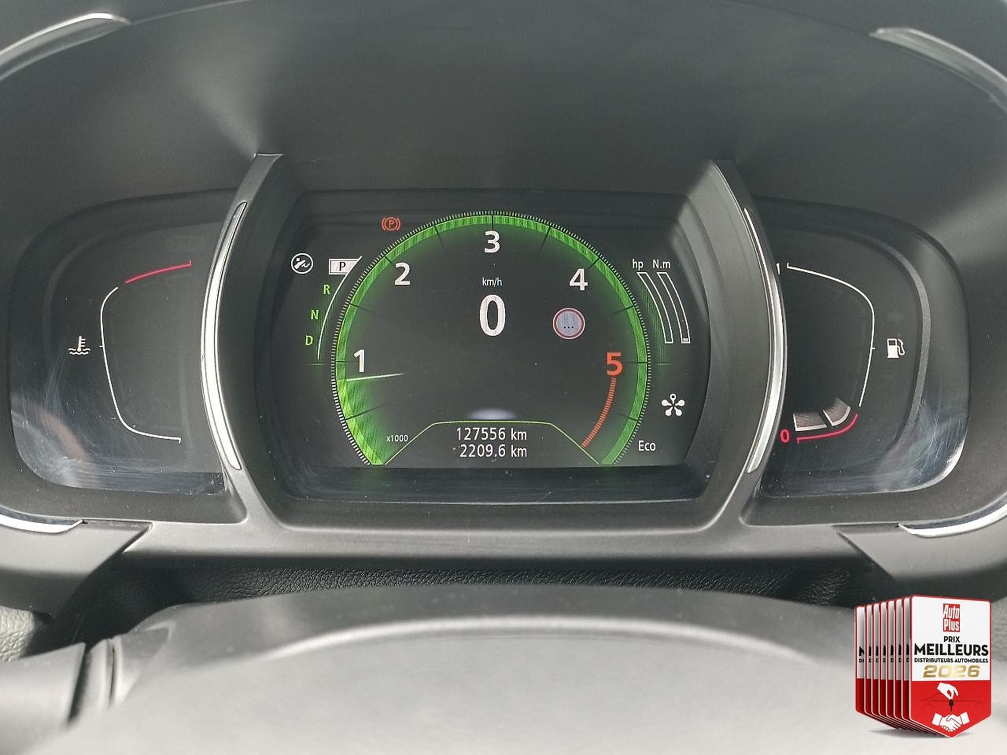 Renault Scenic 1.6 DCI 160 INITIALE PARIS EDC (2017) - Foto 18