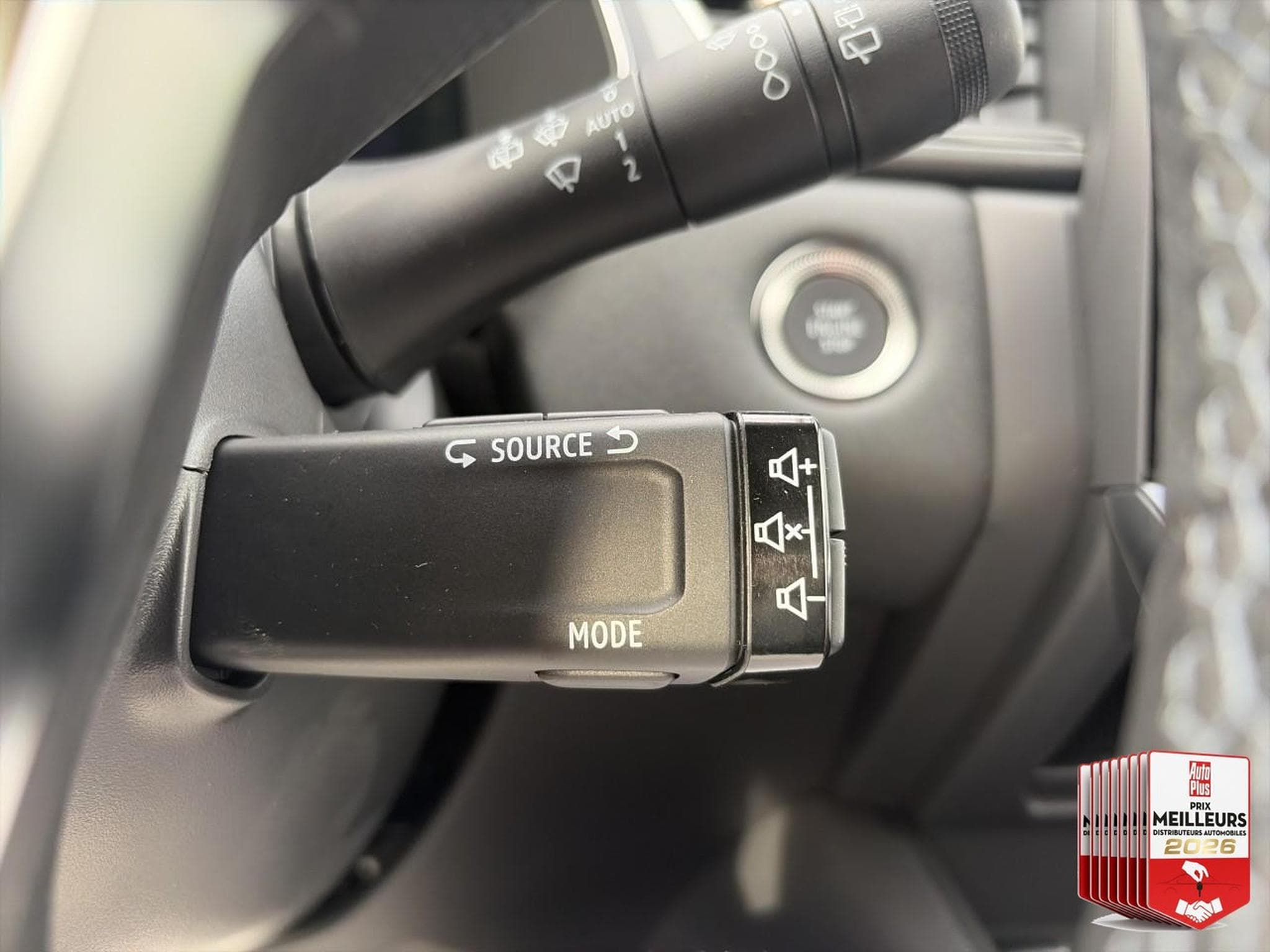 Renault SYMBIOZ 1.8 E-TECH FULL HYBRID 160 TECHNO (2026) - Foto 16