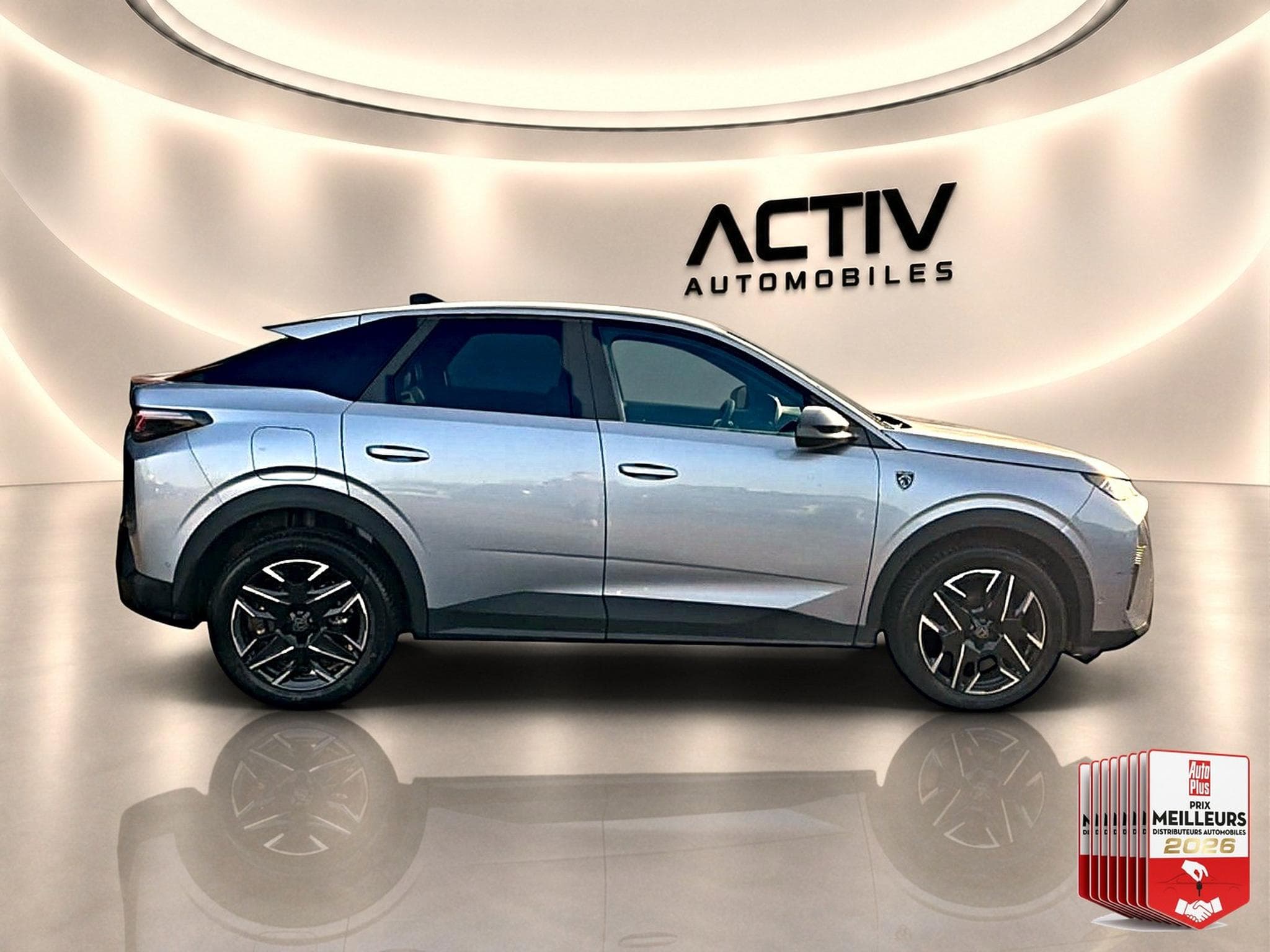 Peugeot 3008 1.2 HYBRID 145 GT E-DCS6 (2025) - Photo 8