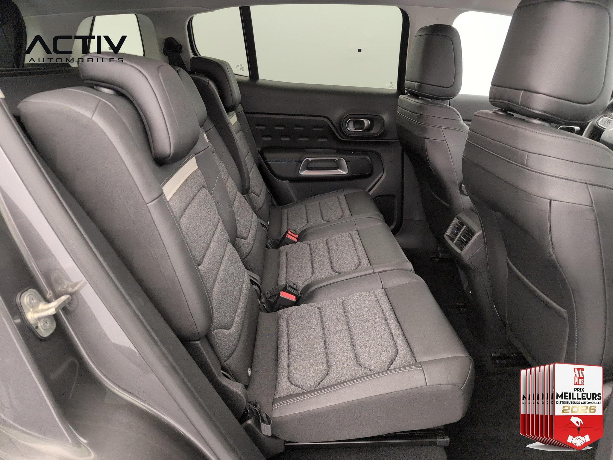 Citroën C5 Aircross BlueHDi 130 EAT8 Max (2025) - Photo 10