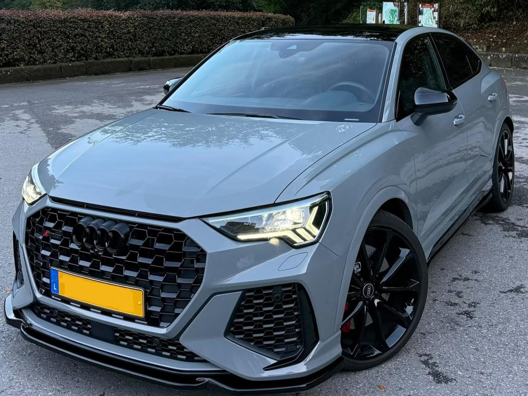 Audi RSQ3 (2022) - Photo 1