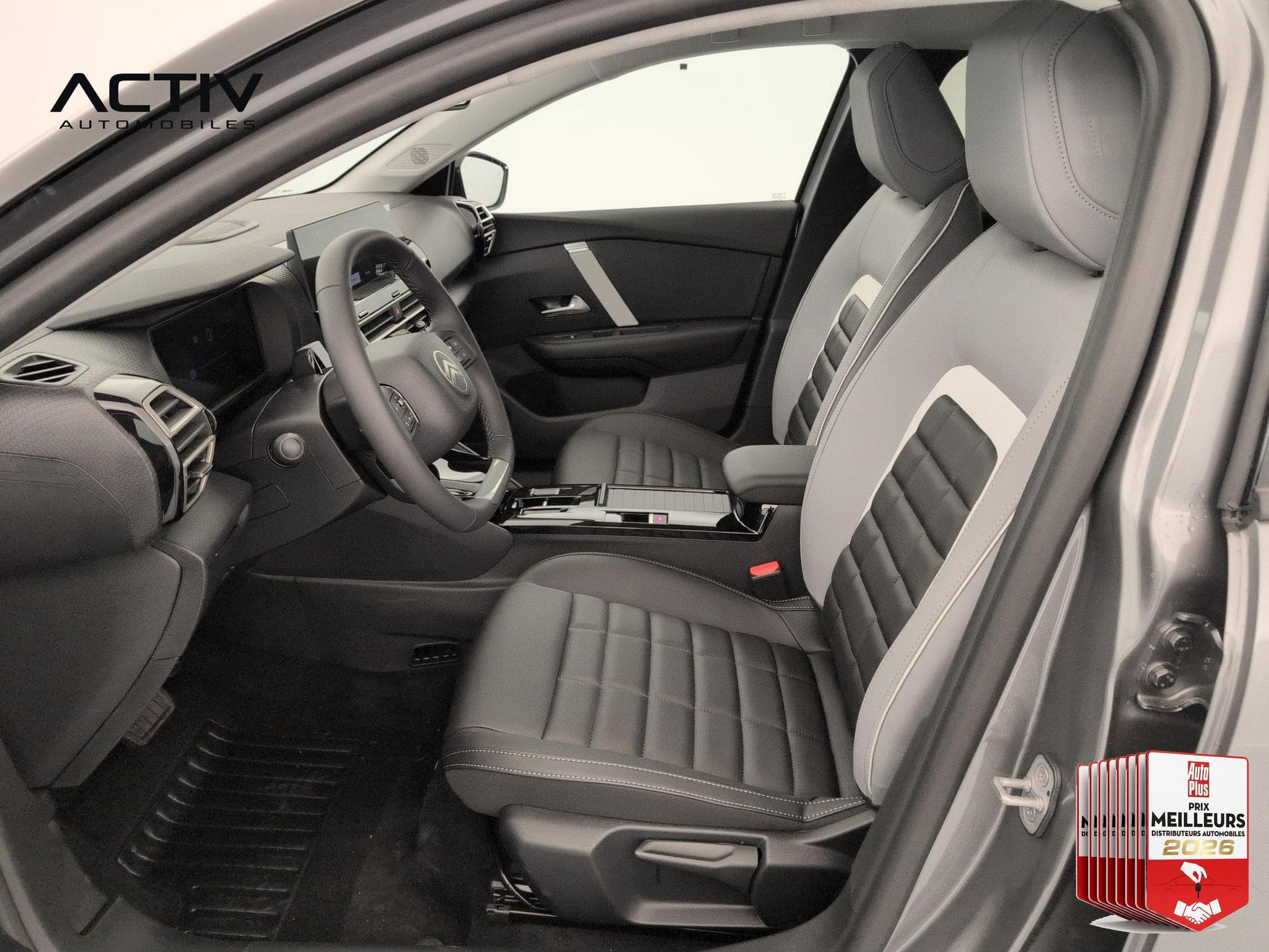 Citroën C4 Hybride 145 ch e-DCS6 Max (2026) - Photo 16