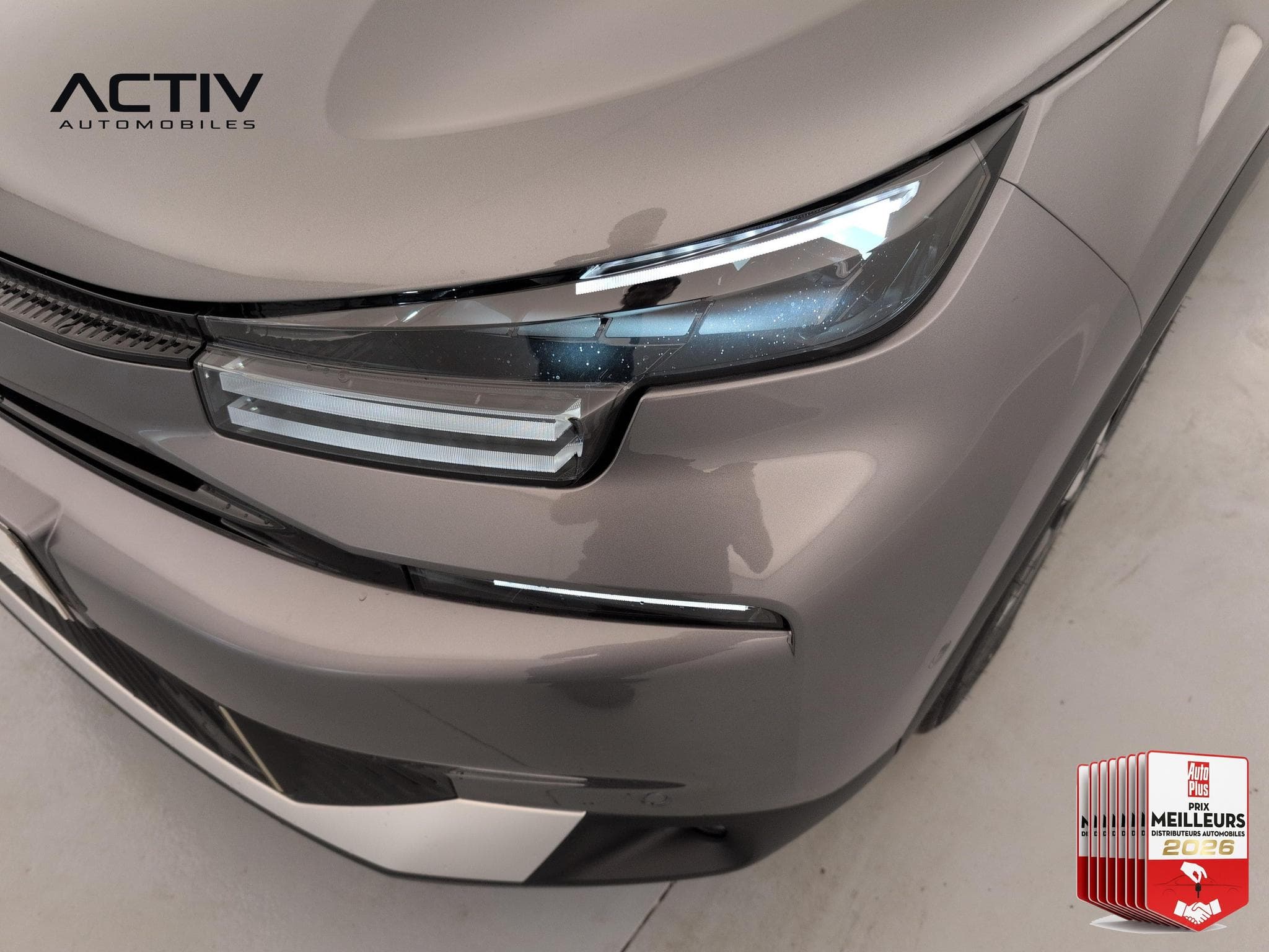 Citroën C4 Hybride 145 ch e-DCS6 Max (2026) - Photo 22
