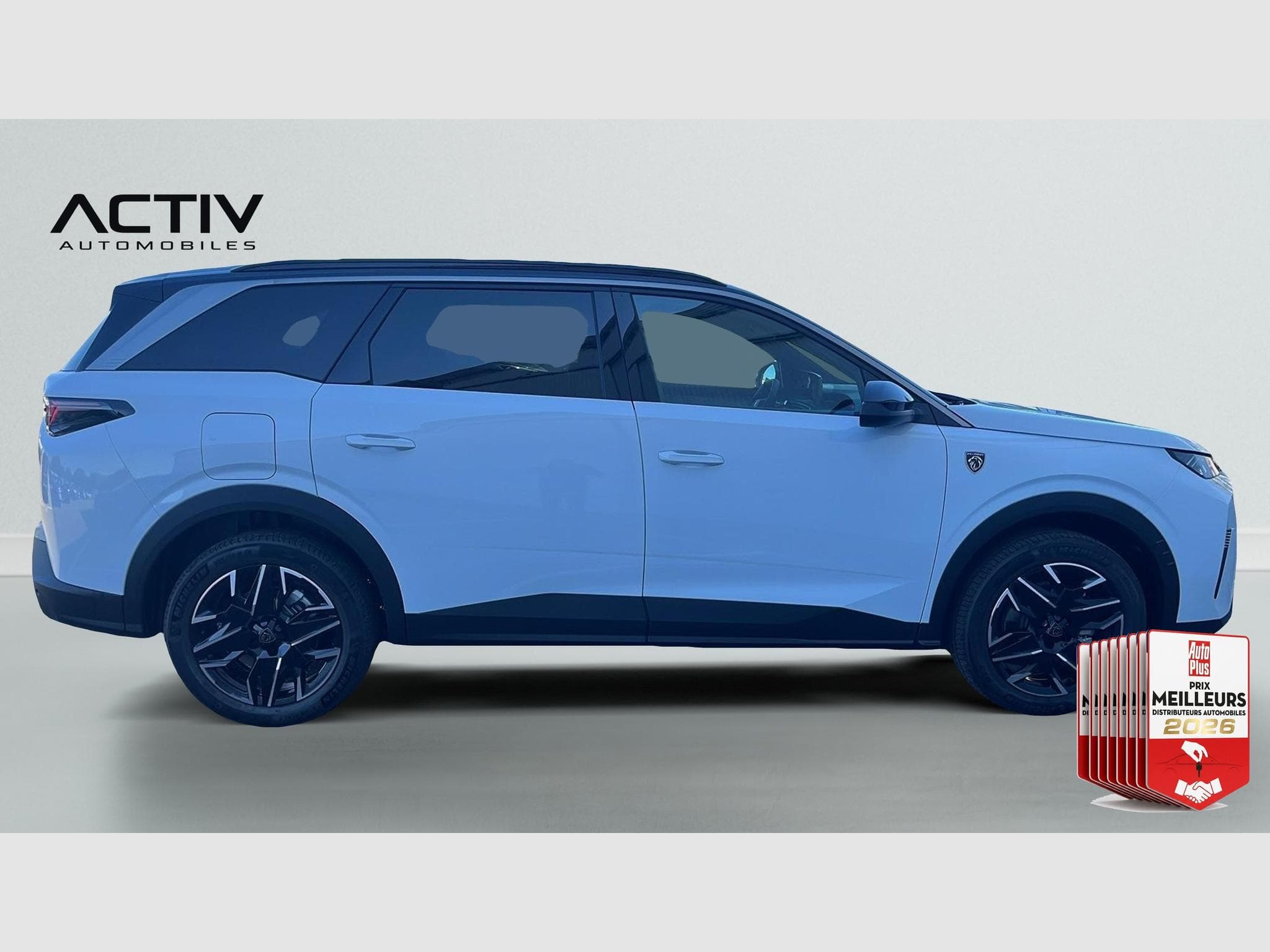 Peugeot 5008 Hybrid 145 e-DCS6 GT (2026) - Photo 8