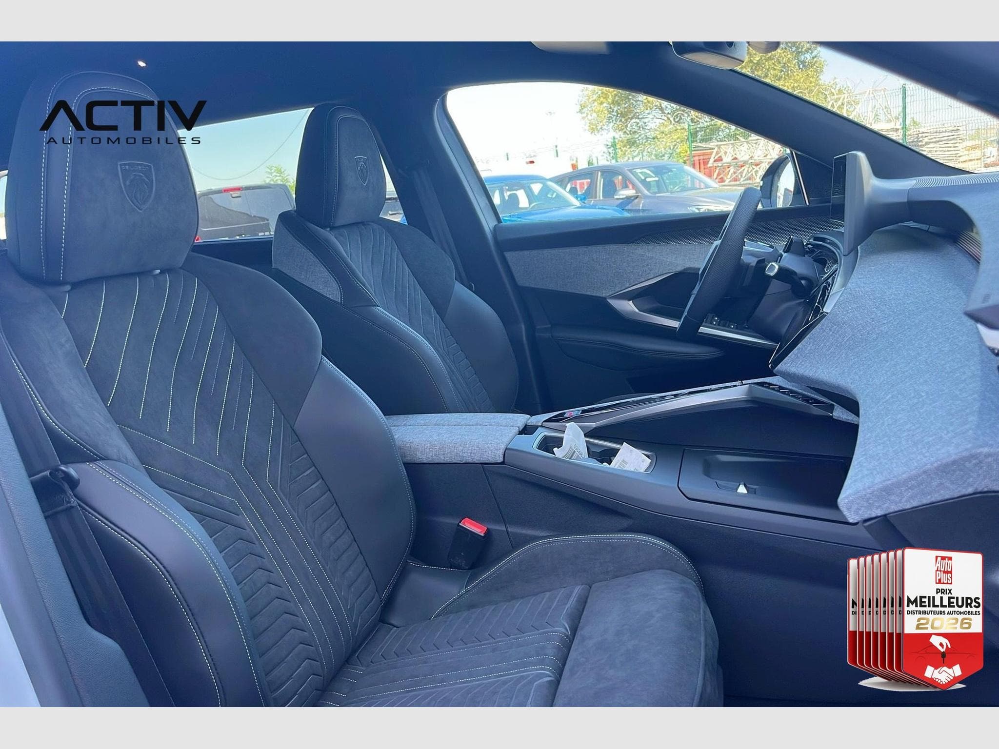 Peugeot 5008 Hybrid 145 e-DCS6 GT (2026) - Photo 9