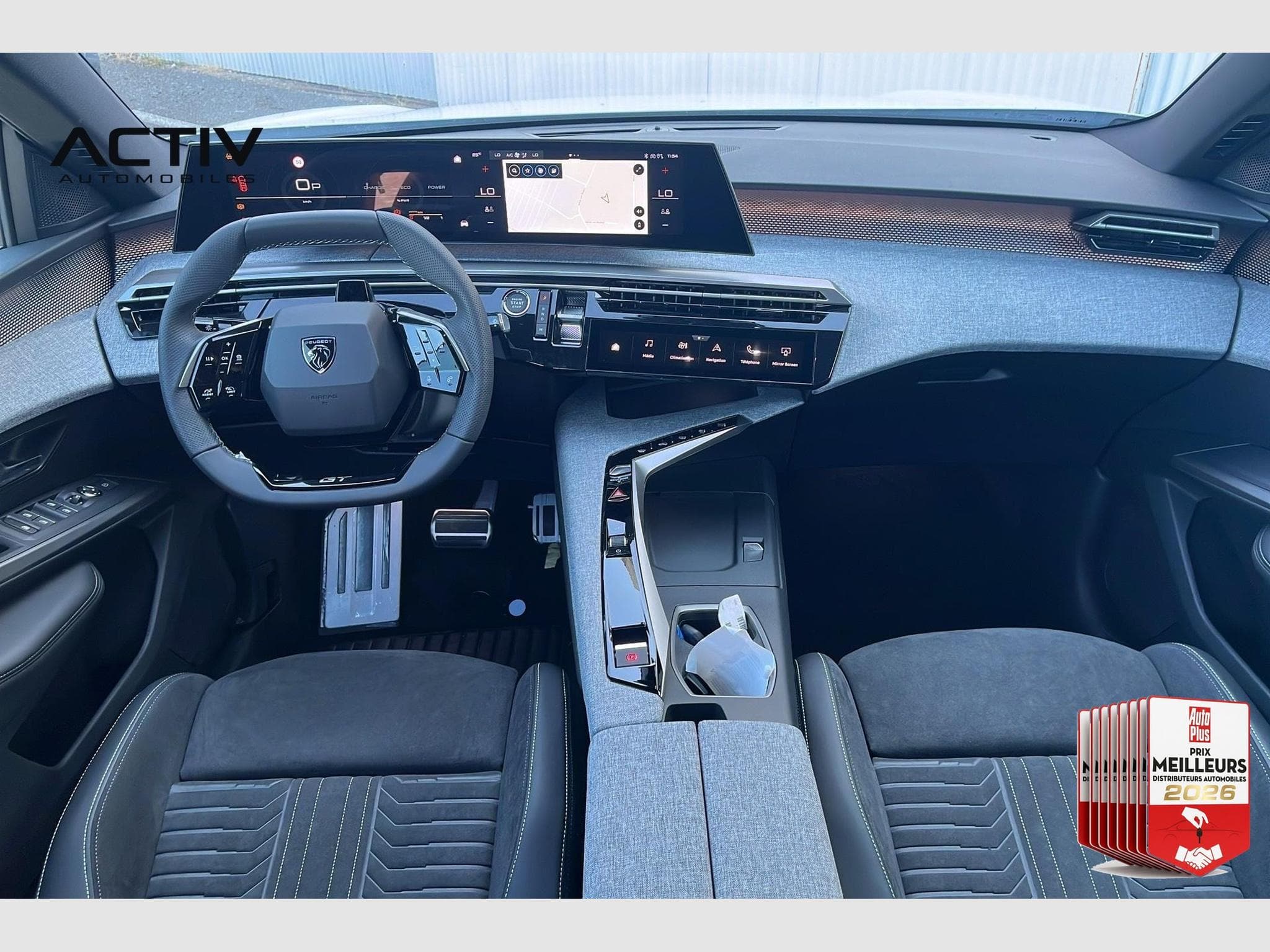 Peugeot 5008 Hybrid 145 e-DCS6 GT (2026) - Photo 16