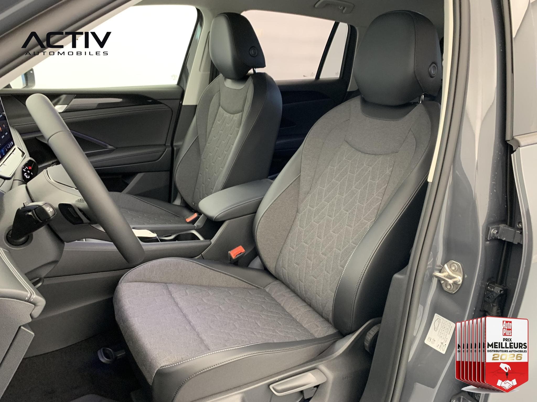 VW Tiguan 1.5 ETSI 150CH DSG7 Life (2026) - Photo 30