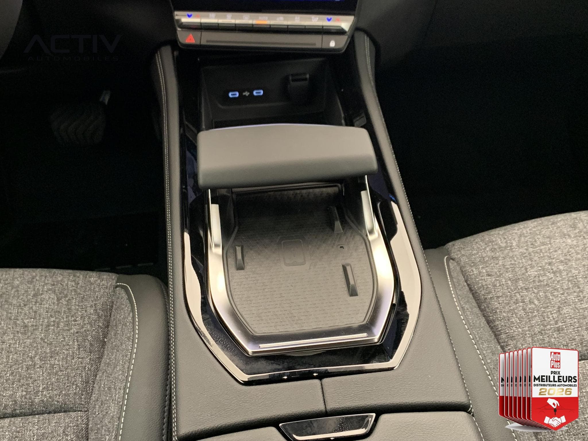 Renault Rafale E-Tech full hybrid 200ch Techno (2026) - Photo 17