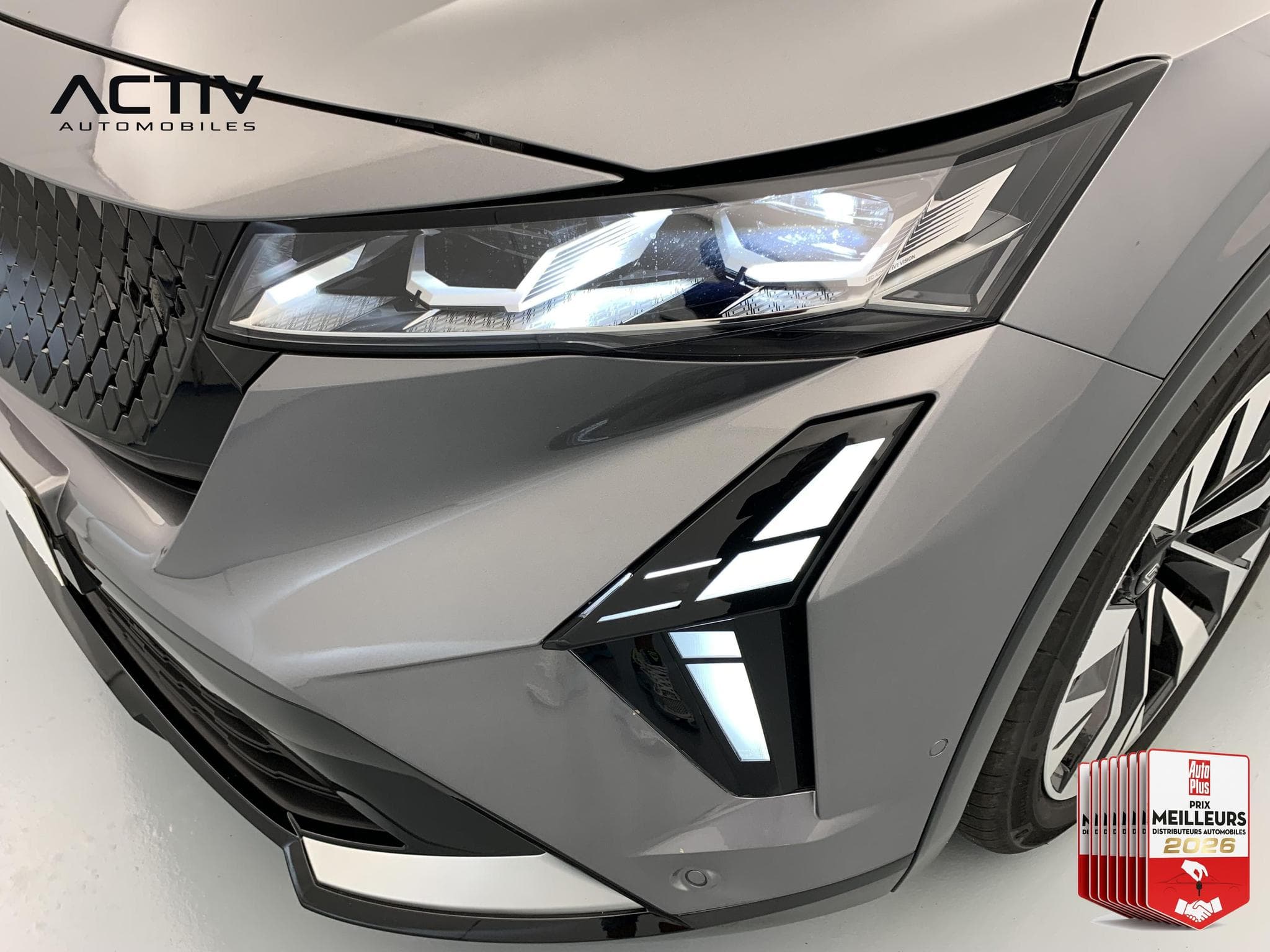 Renault Rafale E-Tech full hybrid 200ch Techno (2026) - Photo 24