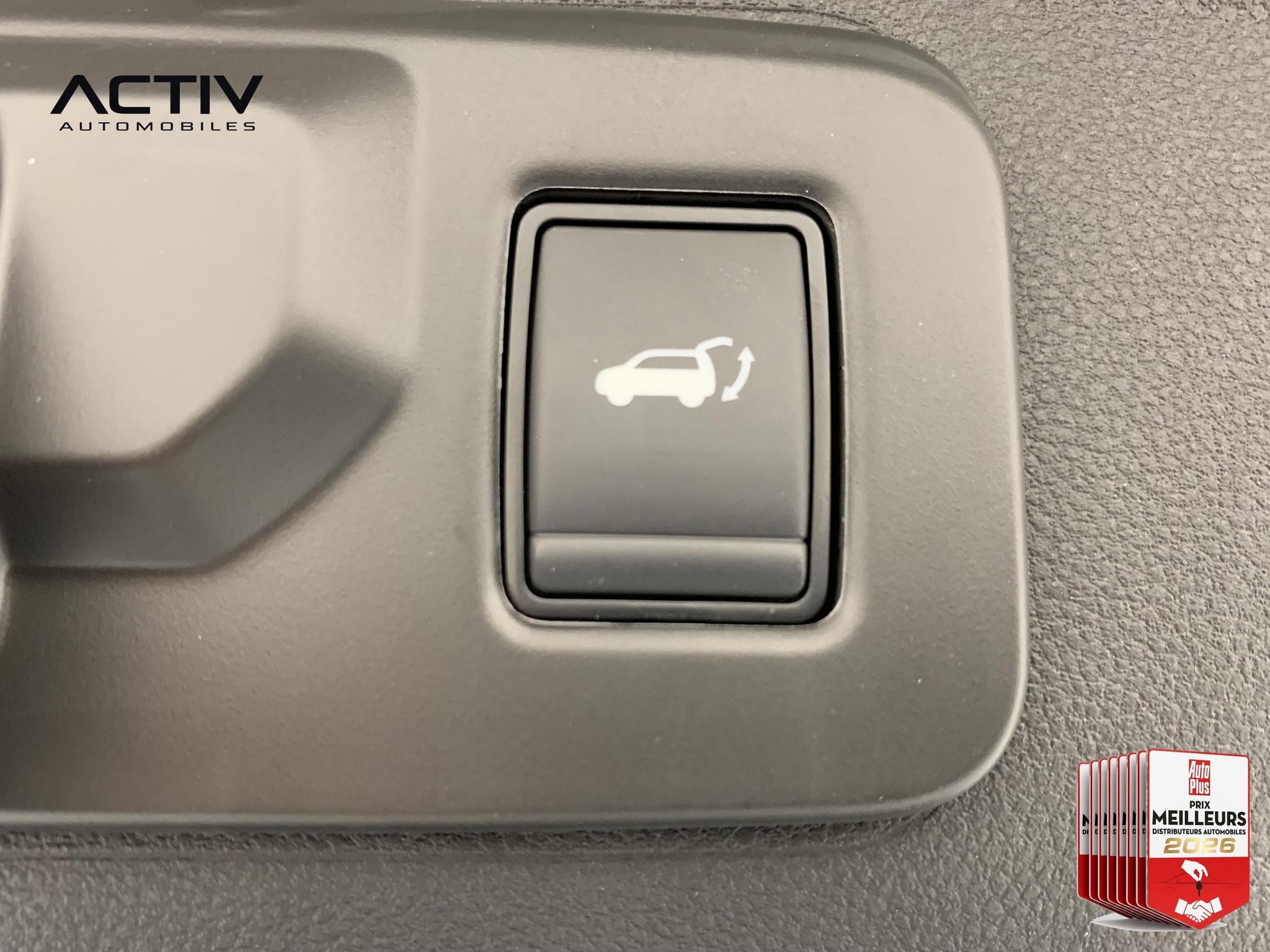 Renault Rafale E-Tech full hybrid 200ch Techno (2026) - Photo 19