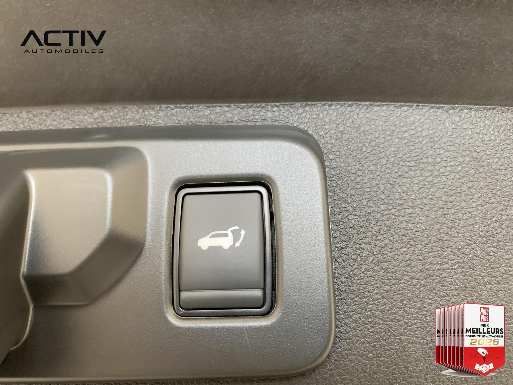 Renault Rafale E-Tech full hybrid 200ch esprit Alpine (2026) - Photo 19