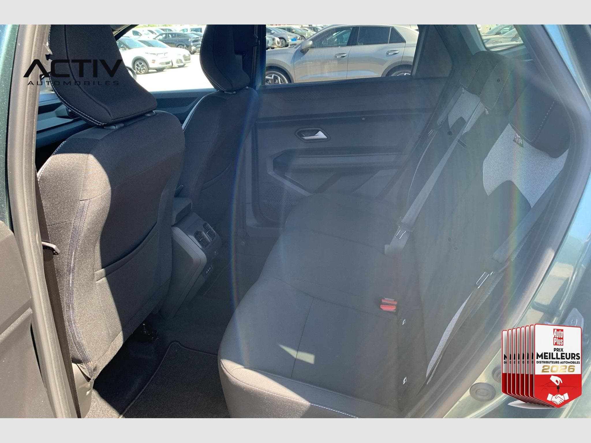 Dacia BIGSTER Mild Hybrid 140 Journey (2026) - Photo 10