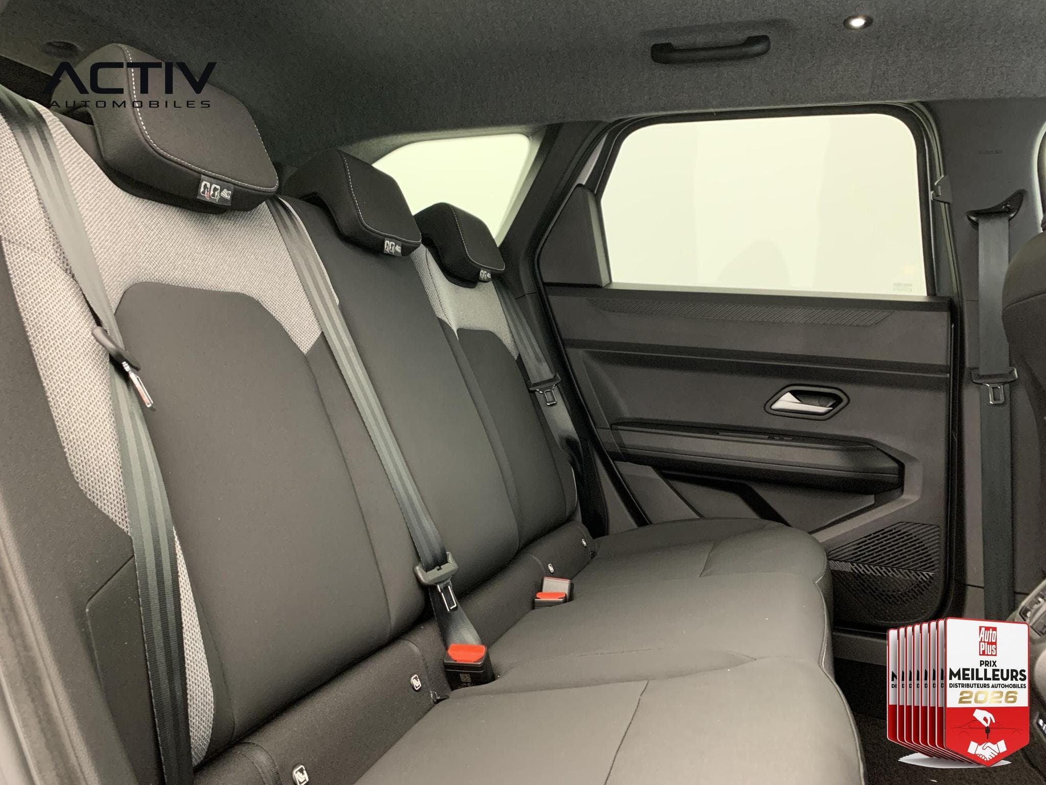 Dacia BIGSTER Mild Hybrid 140 Journey (2026) - Photo 10