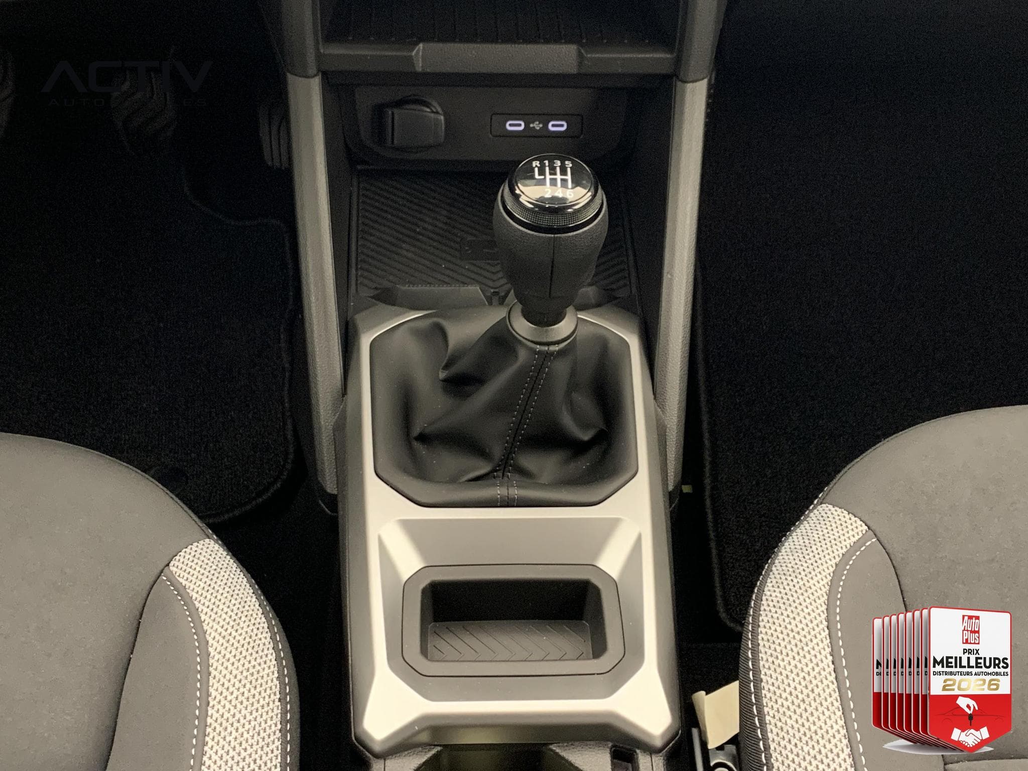 Dacia BIGSTER Mild Hybrid 140 Journey (2026) - Photo 17