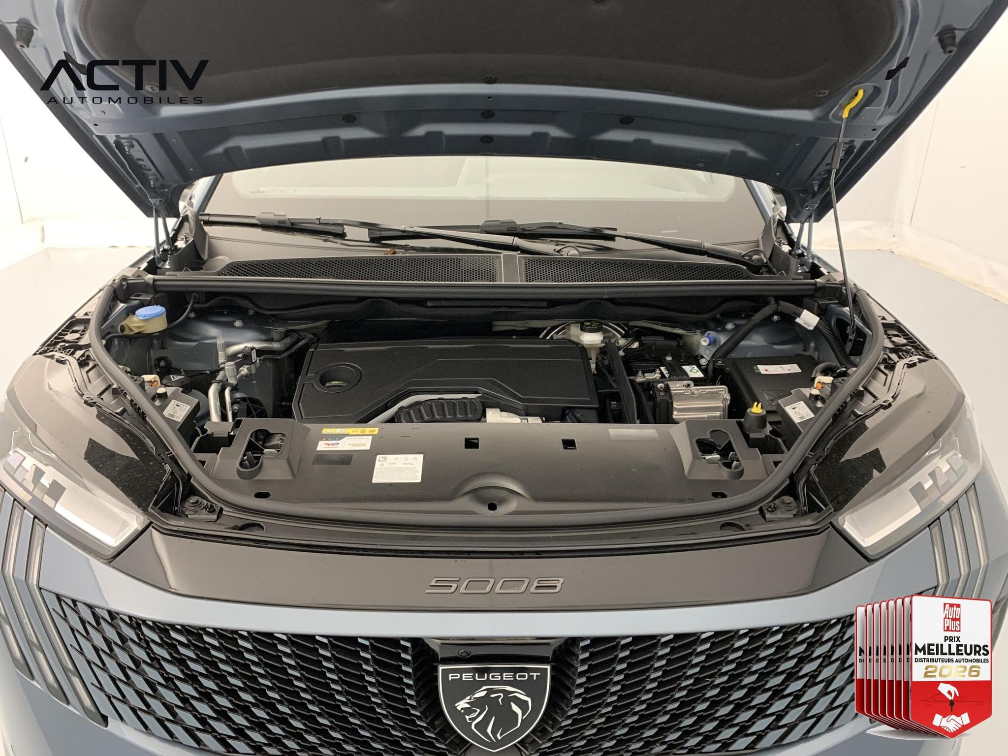 Peugeot 5008 HYBRID 145 CH E-DCS6 ALLURE (2026) - Photo 25