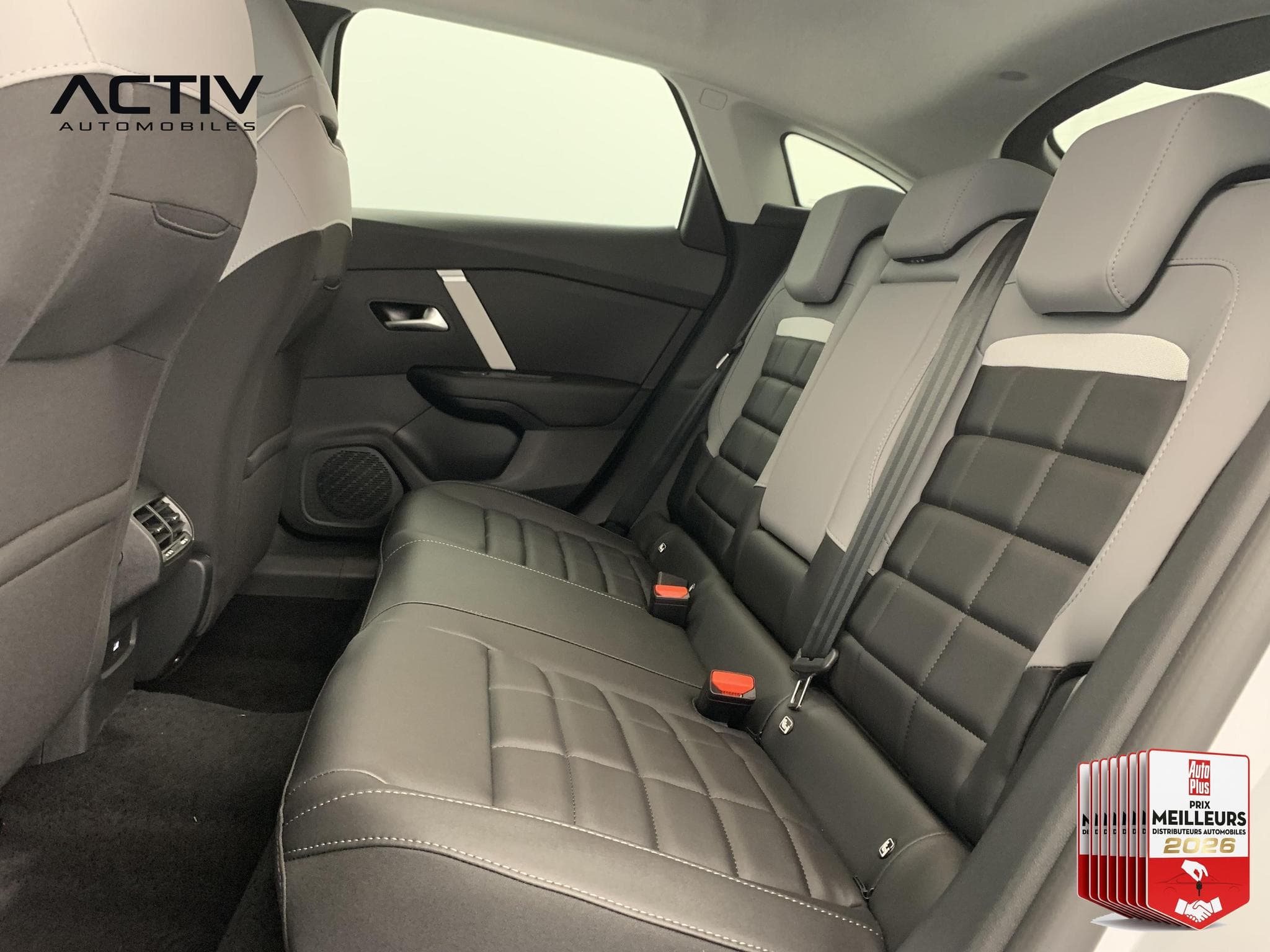 Citroën C4 Hybride 145 e-DCS6 Max (2026) - Photo 21