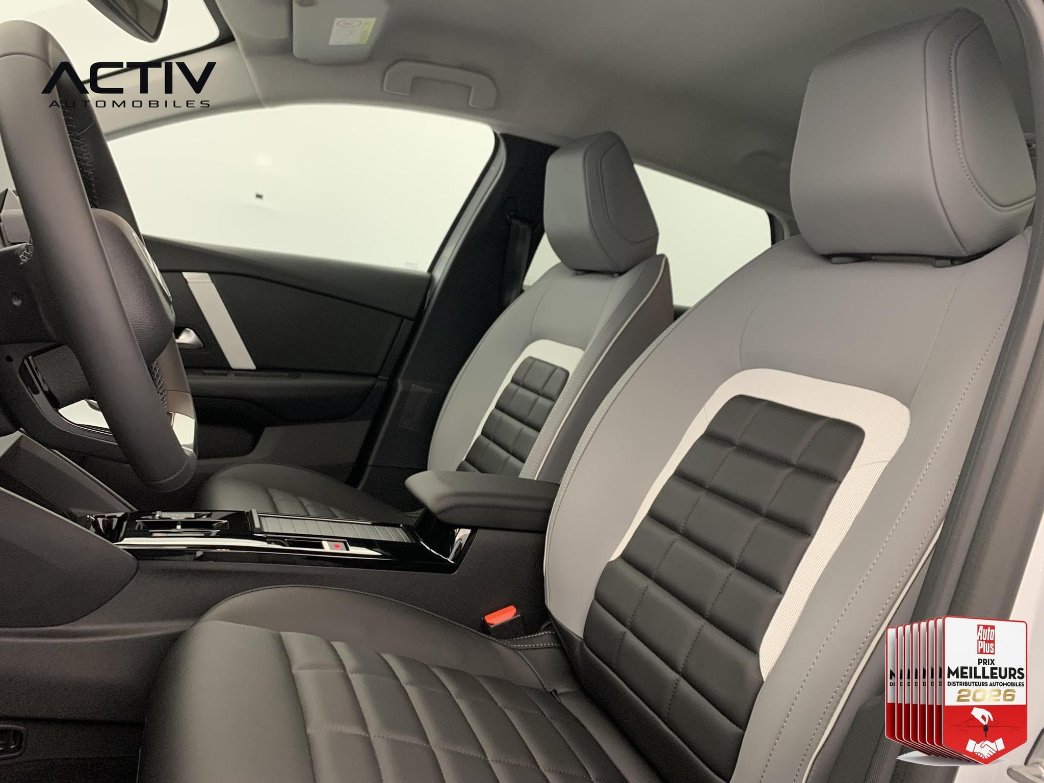 Citroën C4 Hybride 145 e-DCS6 Max (2026) - Photo 20