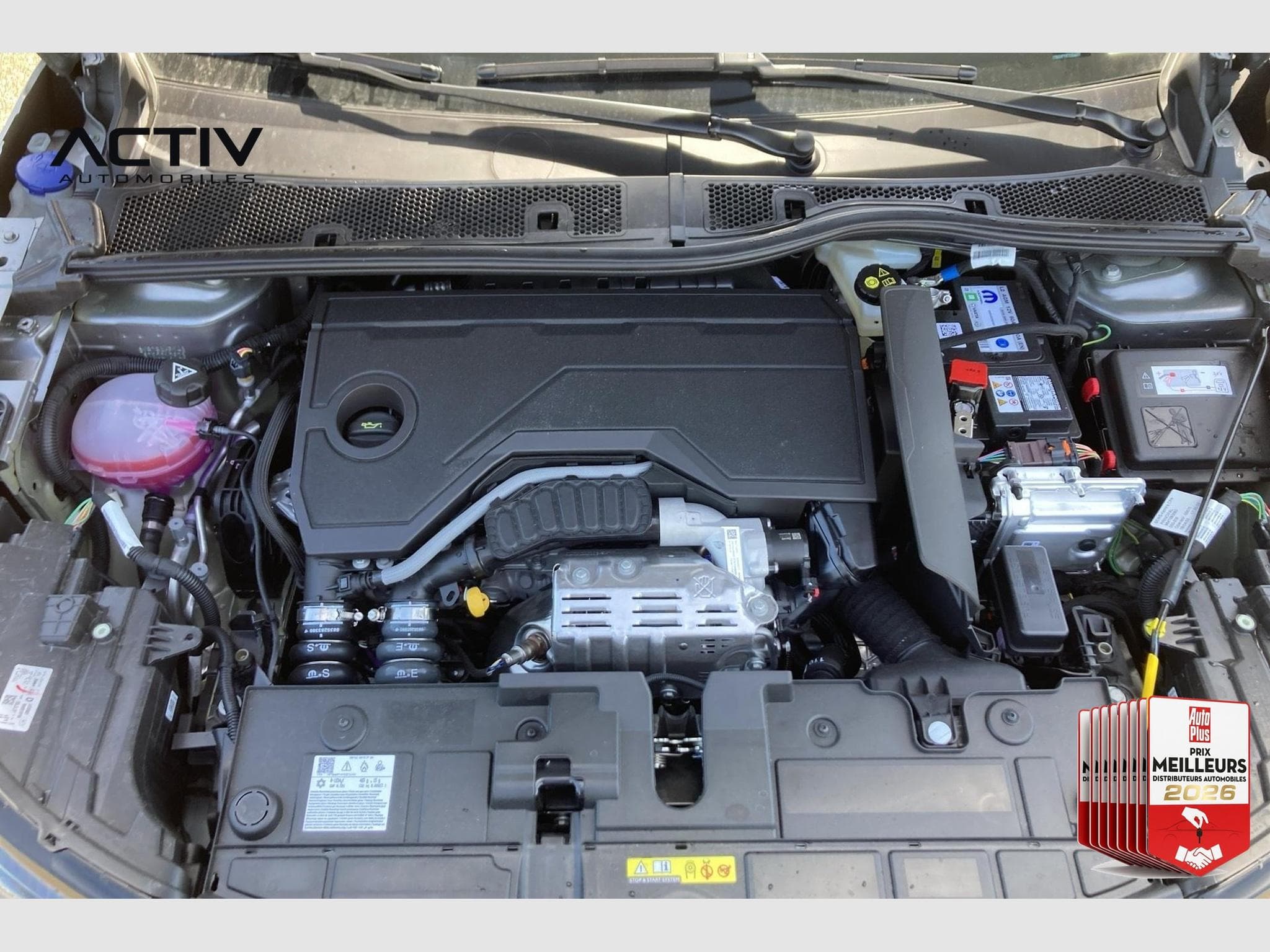 Citroën C4 Hybride 145 e-DCS6 Max (2026) - Photo 22