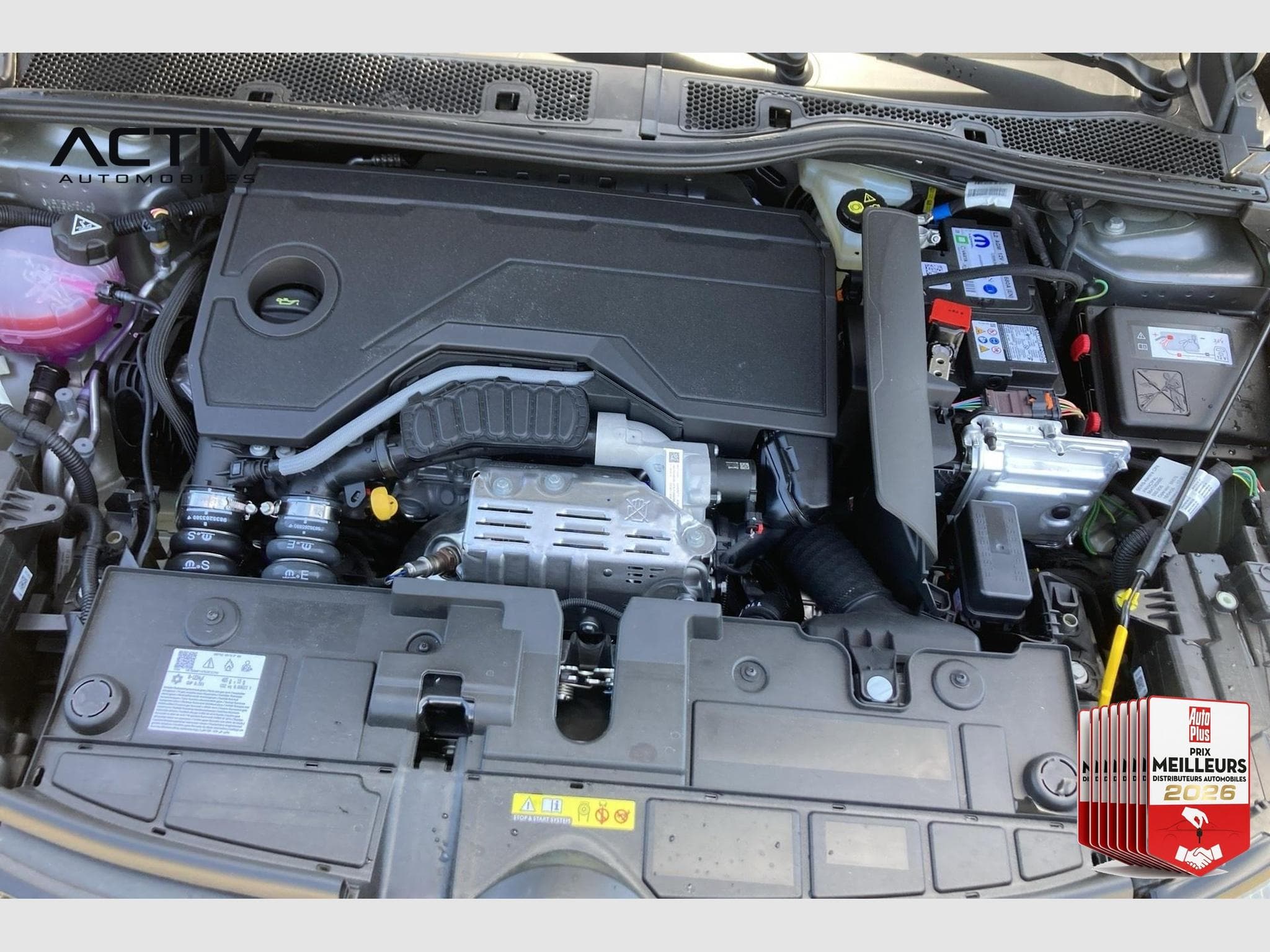 Citroën C4 Hybride 145 e-DCS6 Max (2026) - Photo 21