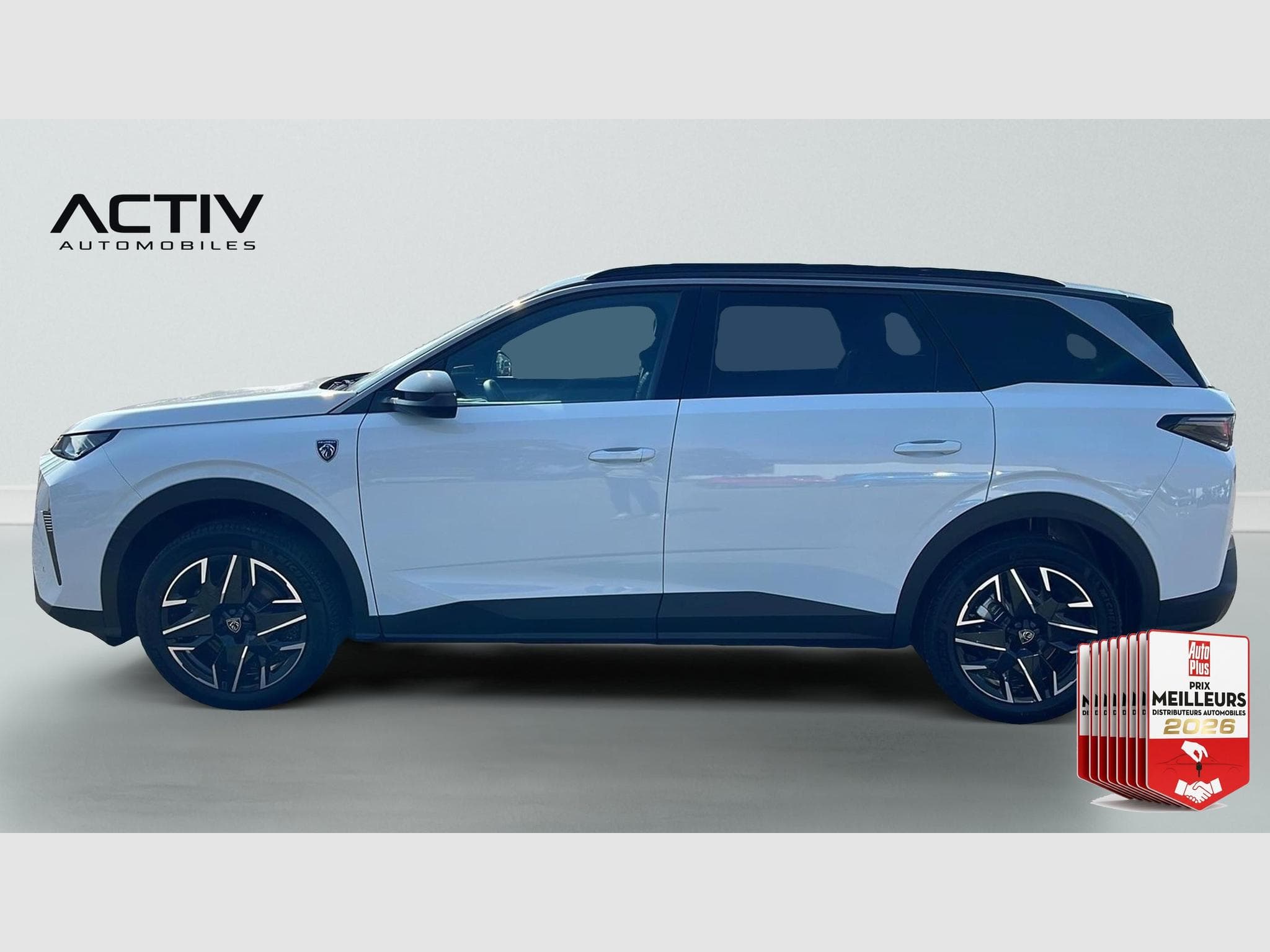 Peugeot 5008 Hybrid 145 e-DCS6 GT (2025) - Photo 4