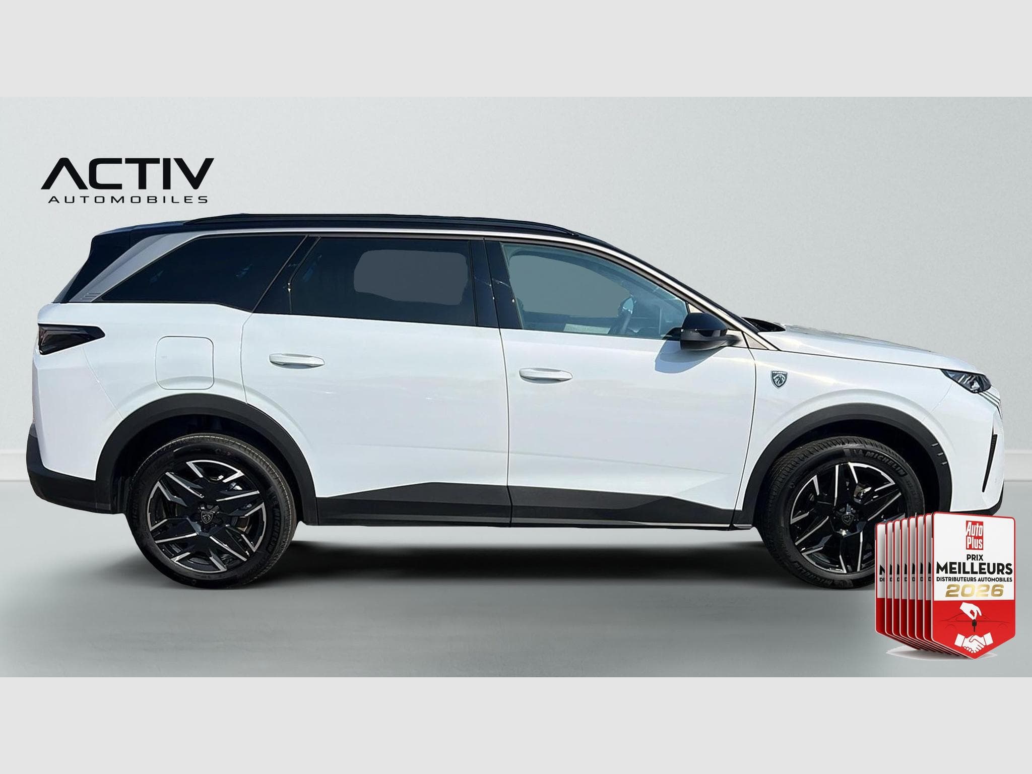 Peugeot 5008 Hybrid 145 e-DCS6 GT (2025) - Photo 8