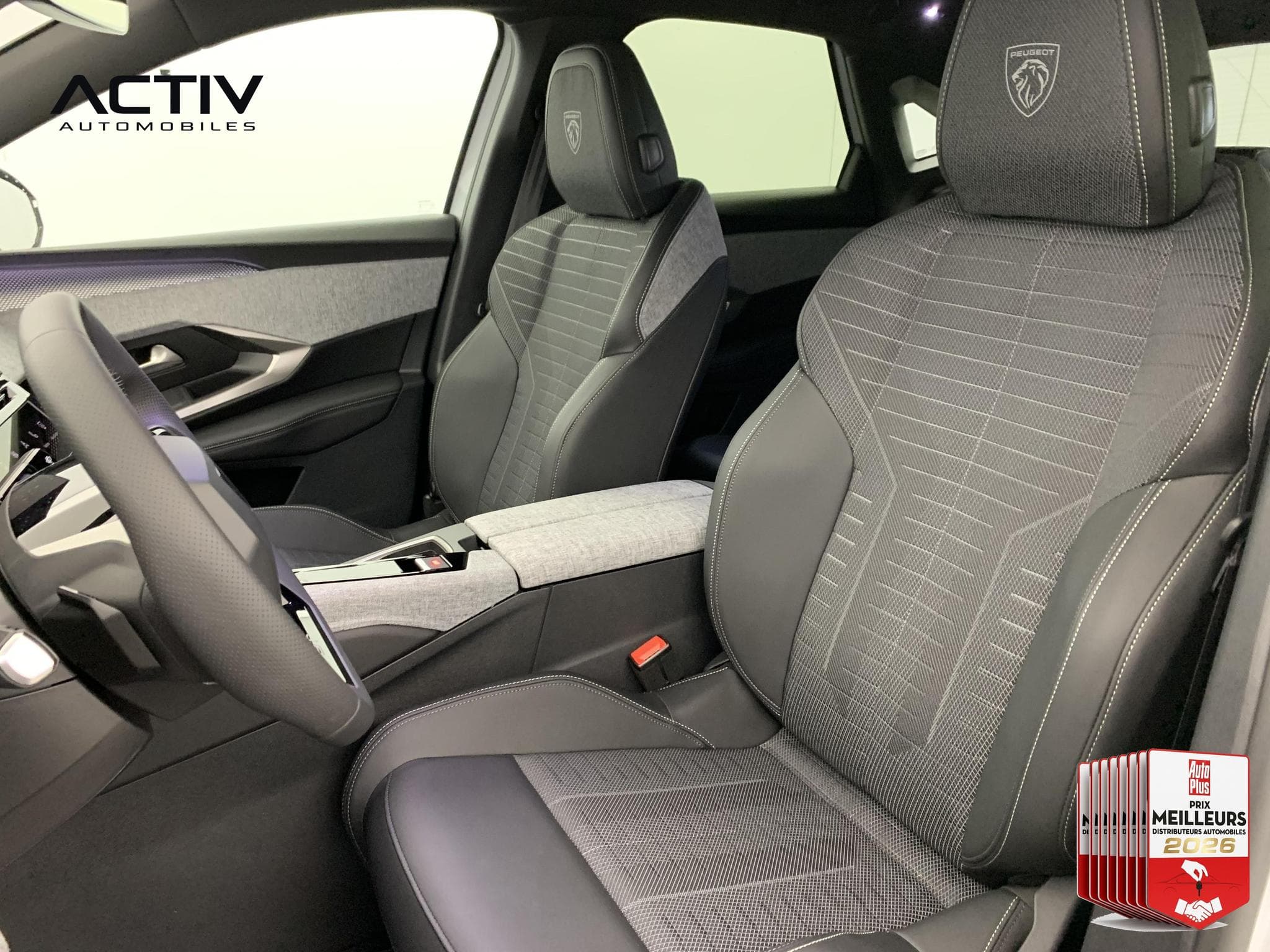 Peugeot 3008 Hybrid 145 e-DCS6 GT (2025) - Photo 20