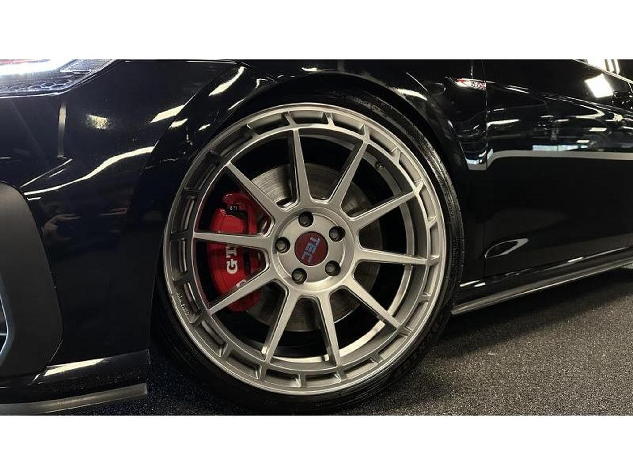 VW Golf VII GTI Performance (2019) - Photo 5