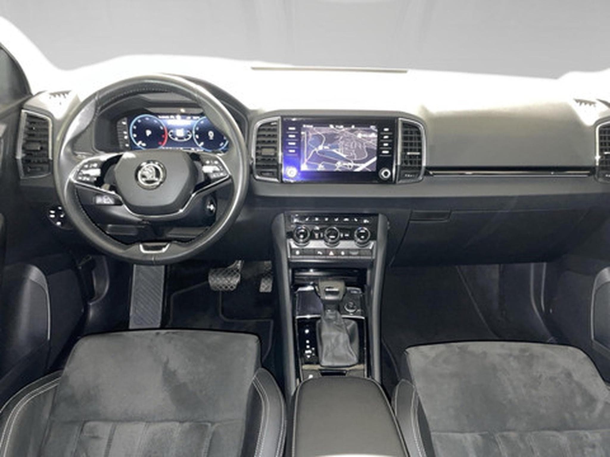 Skoda Karoq 1.5 TSI 110kW DSG7 (2022) - Photo 5