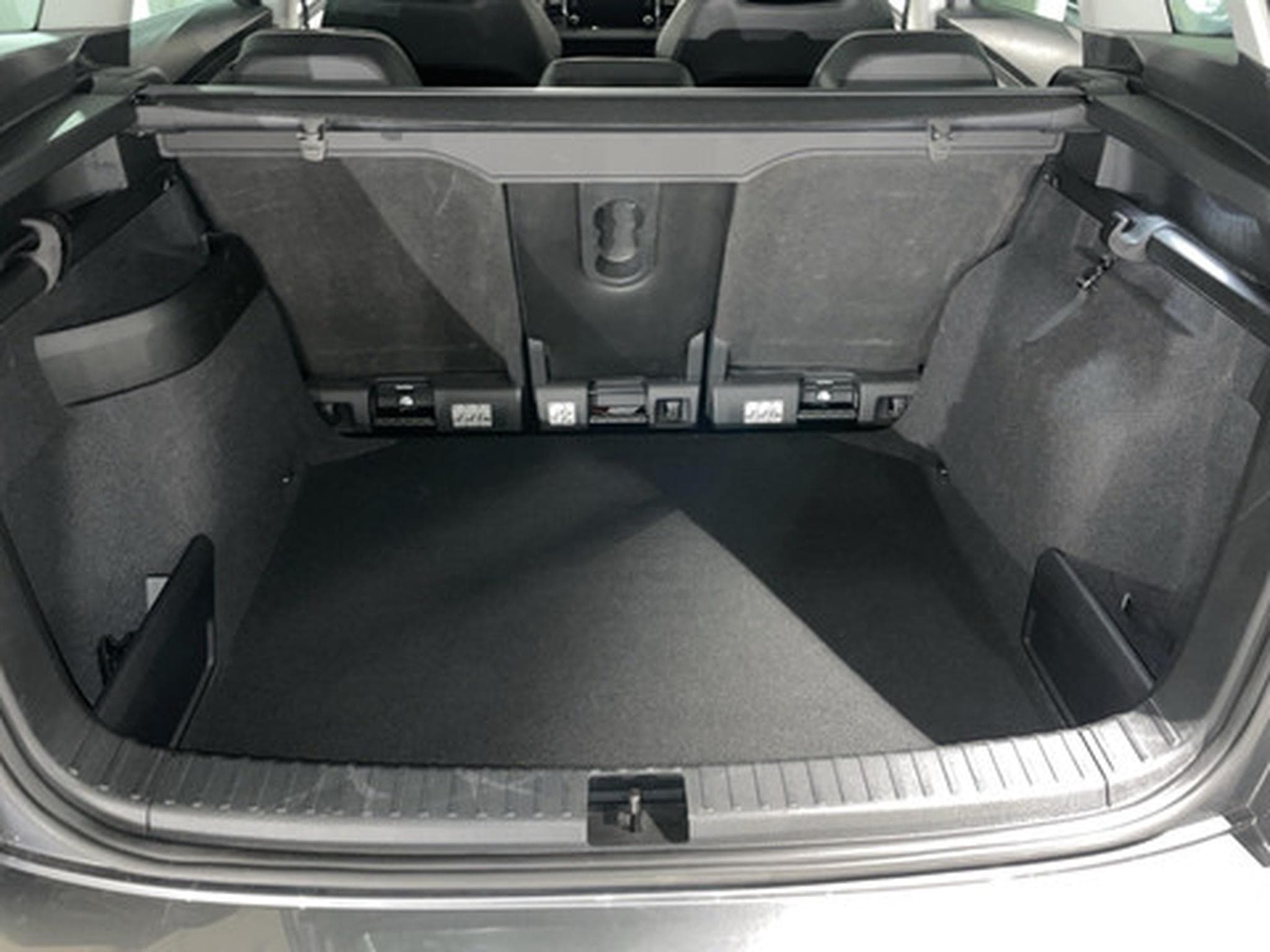 Skoda Karoq 1.5 TSI 110kW DSG7 (2022) - Photo 12