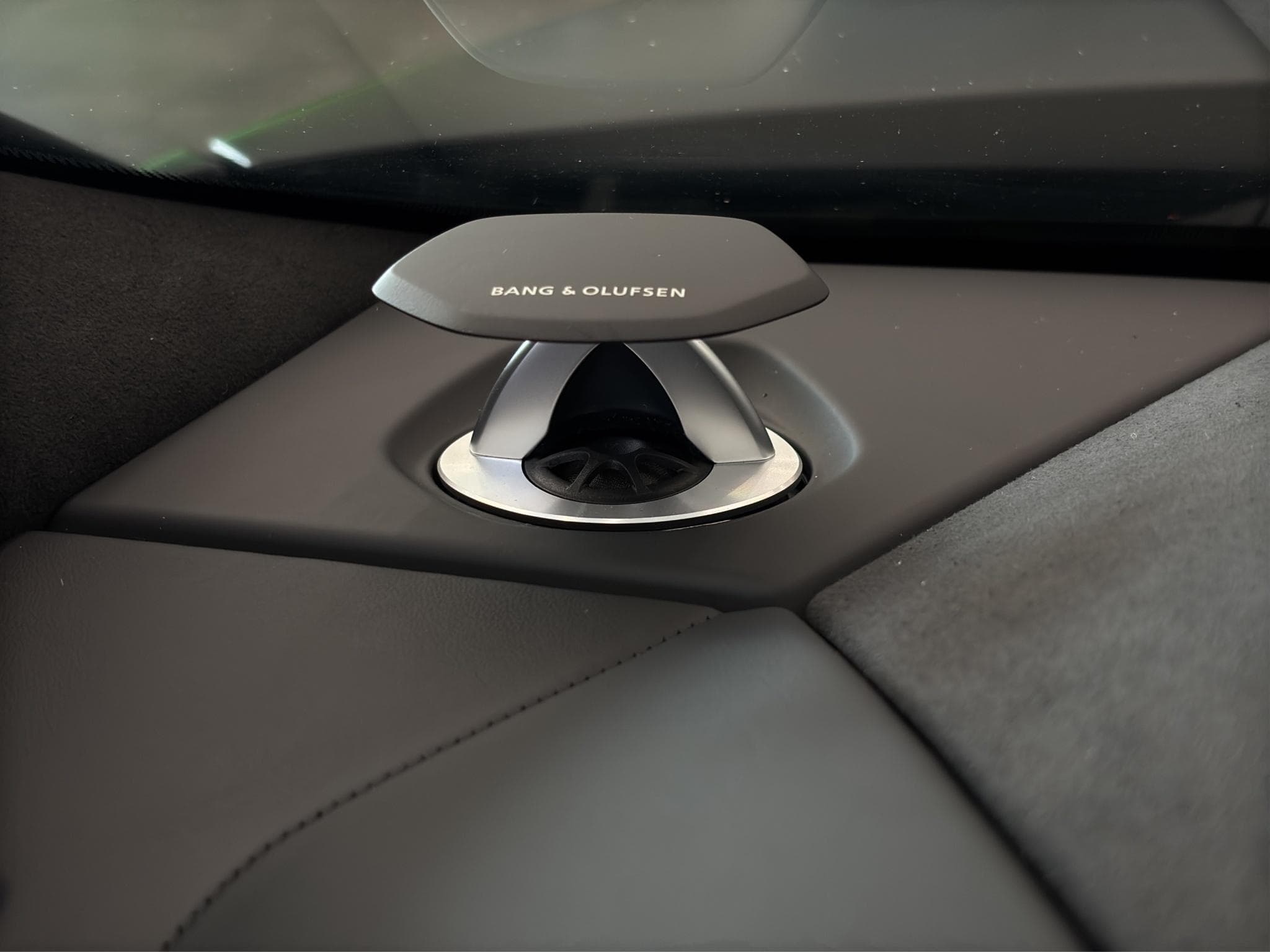 Lamborghini Urus SE (2025) - Foto 12