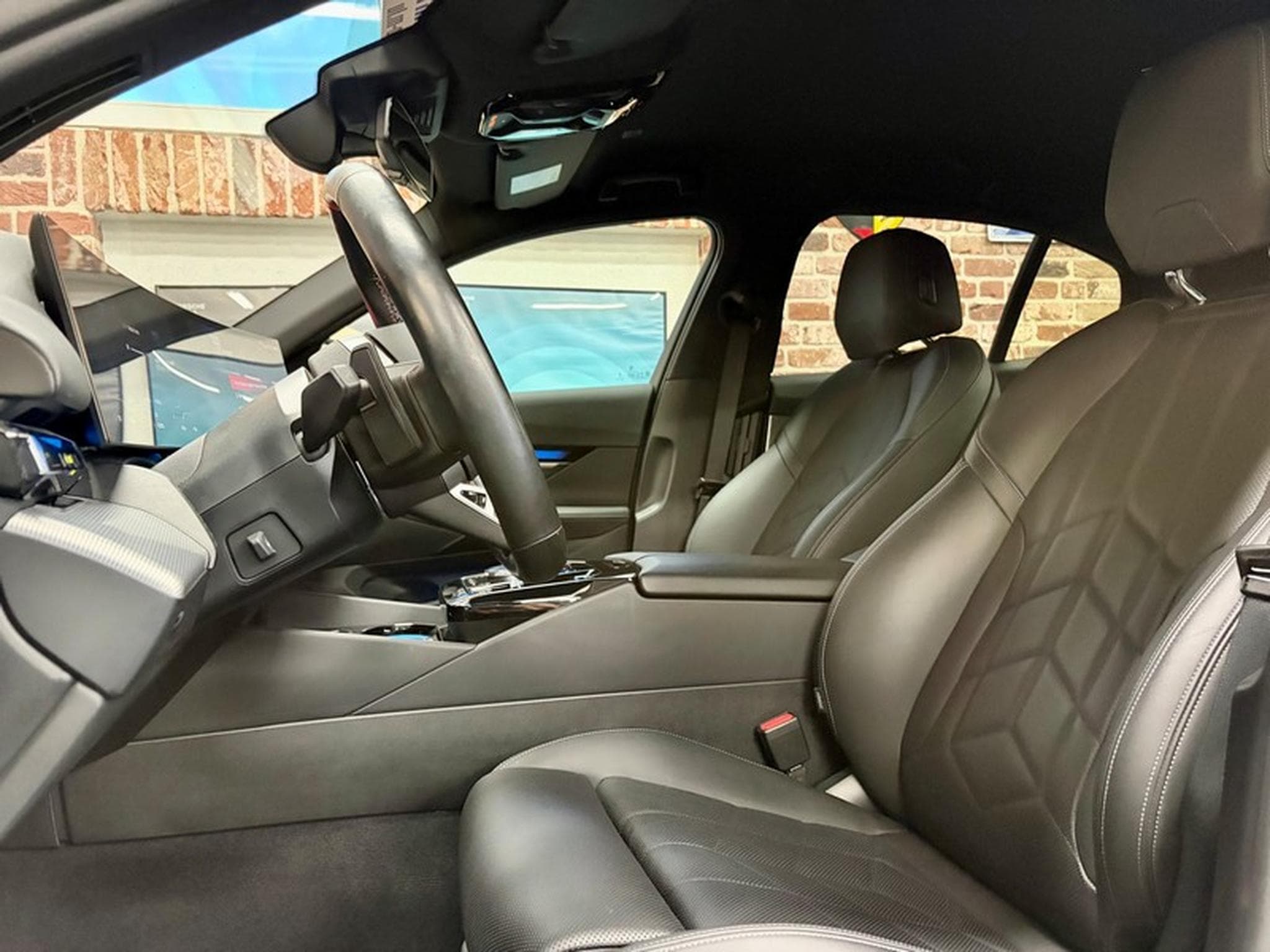 BMW i5 i5 M60 601cv Auto xDrive 4x4/Cuir/Navi/Cam360 (2024) - Photo 5