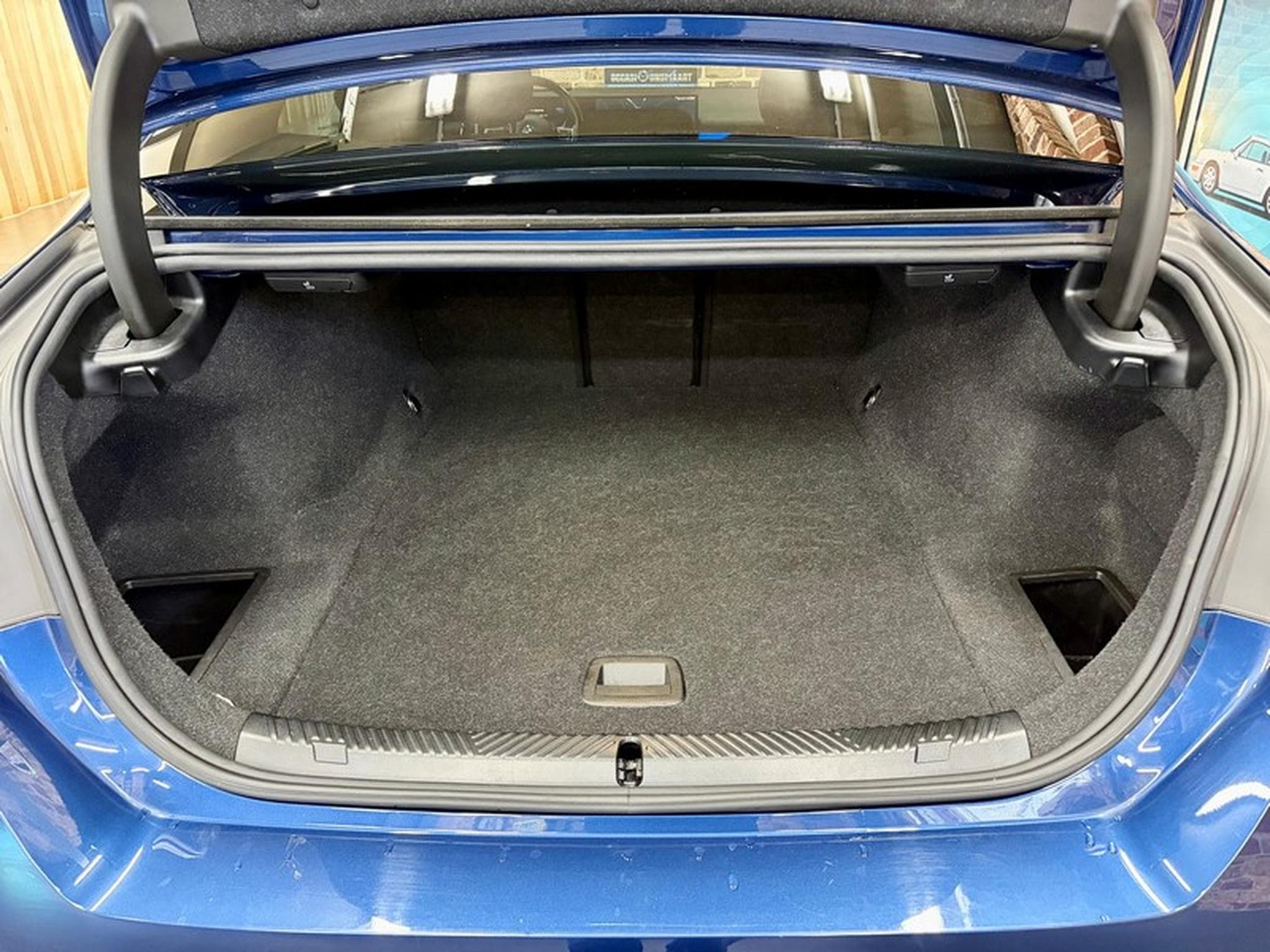 BMW i5 i5 M60 601cv Auto xDrive 4x4/Cuir/Navi/Cam360 (2024) - Photo 7