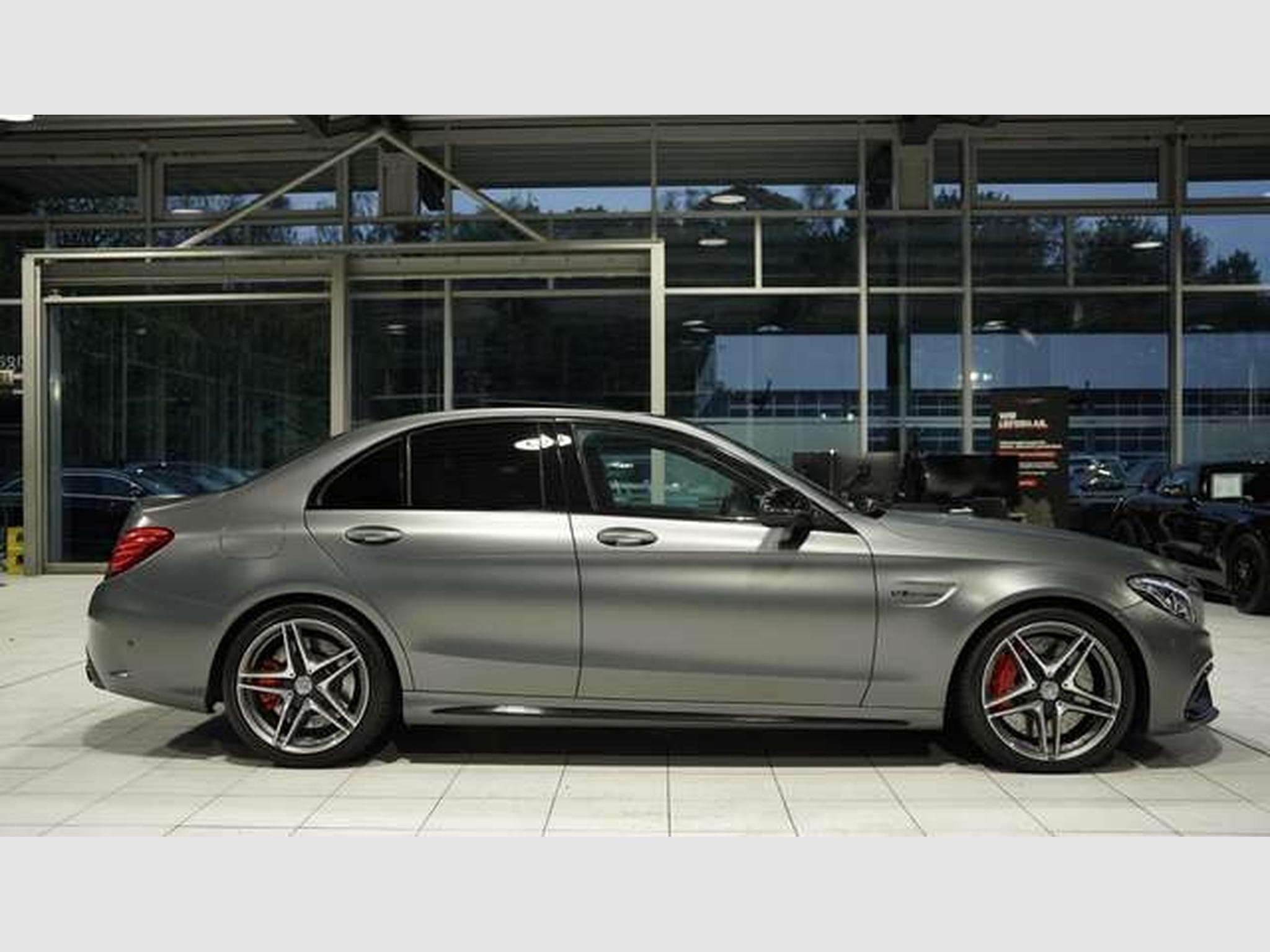 Mercedes C 63 AMG S Limousine *Perf-AGA*Night*Pano*BURM (2017) - Photo 4