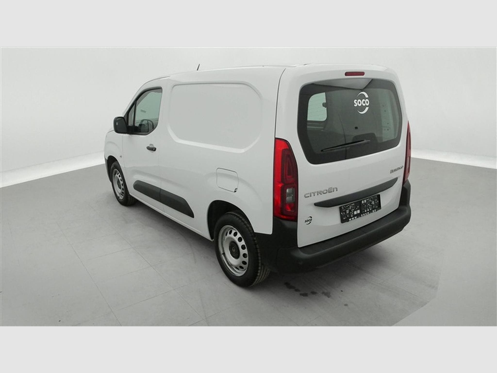 Citroen Berlingo 1.5 BlueHDi 130Cv EAT8 M CLIM / BLUETOOTH / PDC (2025) - Foto 2