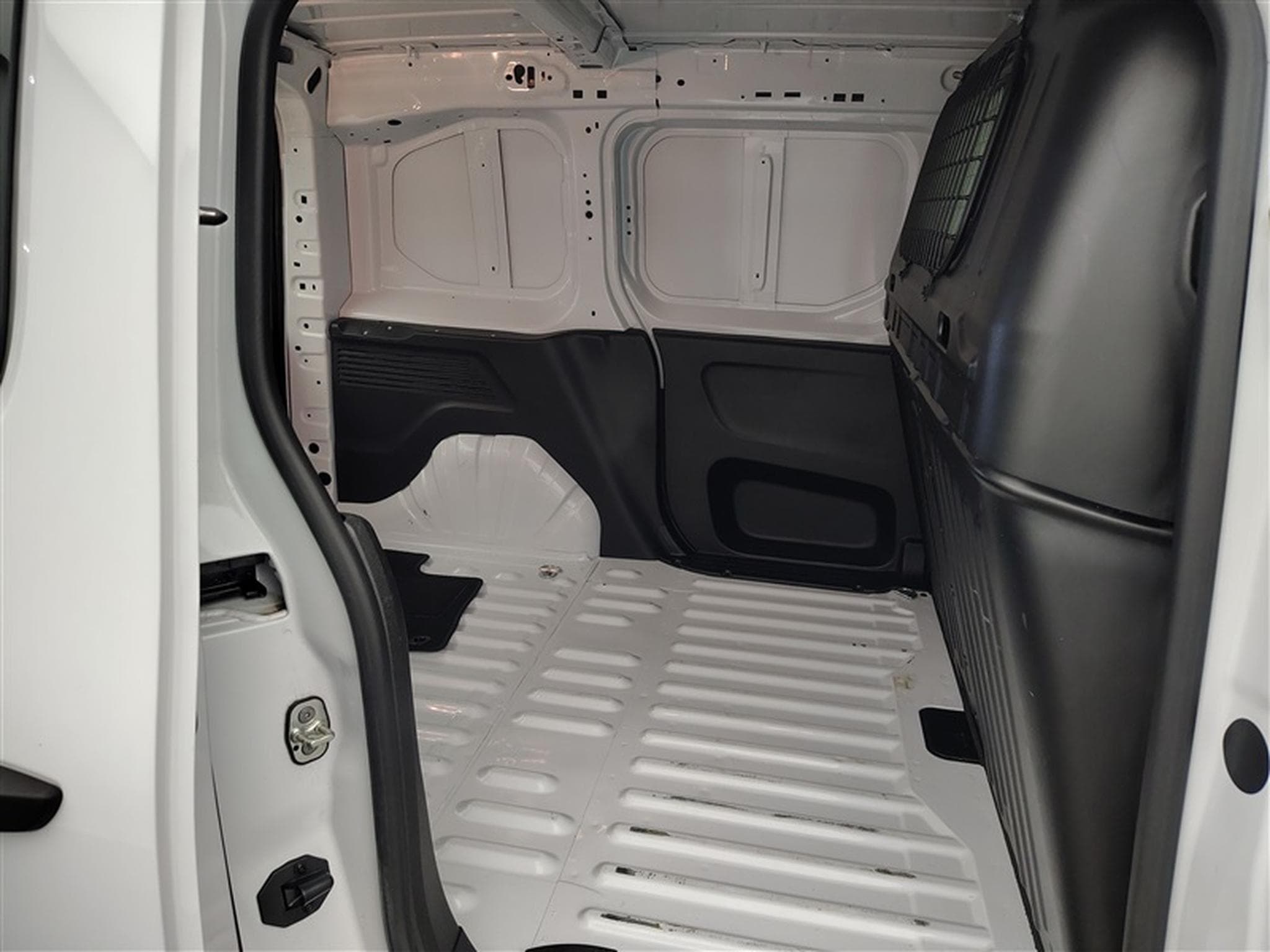 Citroen Berlingo 1.5 BlueHDi 130Cv EAT8 M CLIM / BLUETOOTH / PDC (2025) - Foto 13