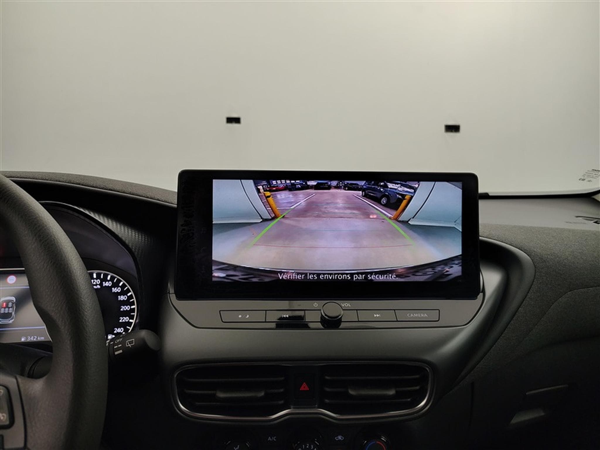 Nissan Juke 1.0 DIG-T 2WD Acenta CARPLAY / CAMERA (2025) - Foto 17