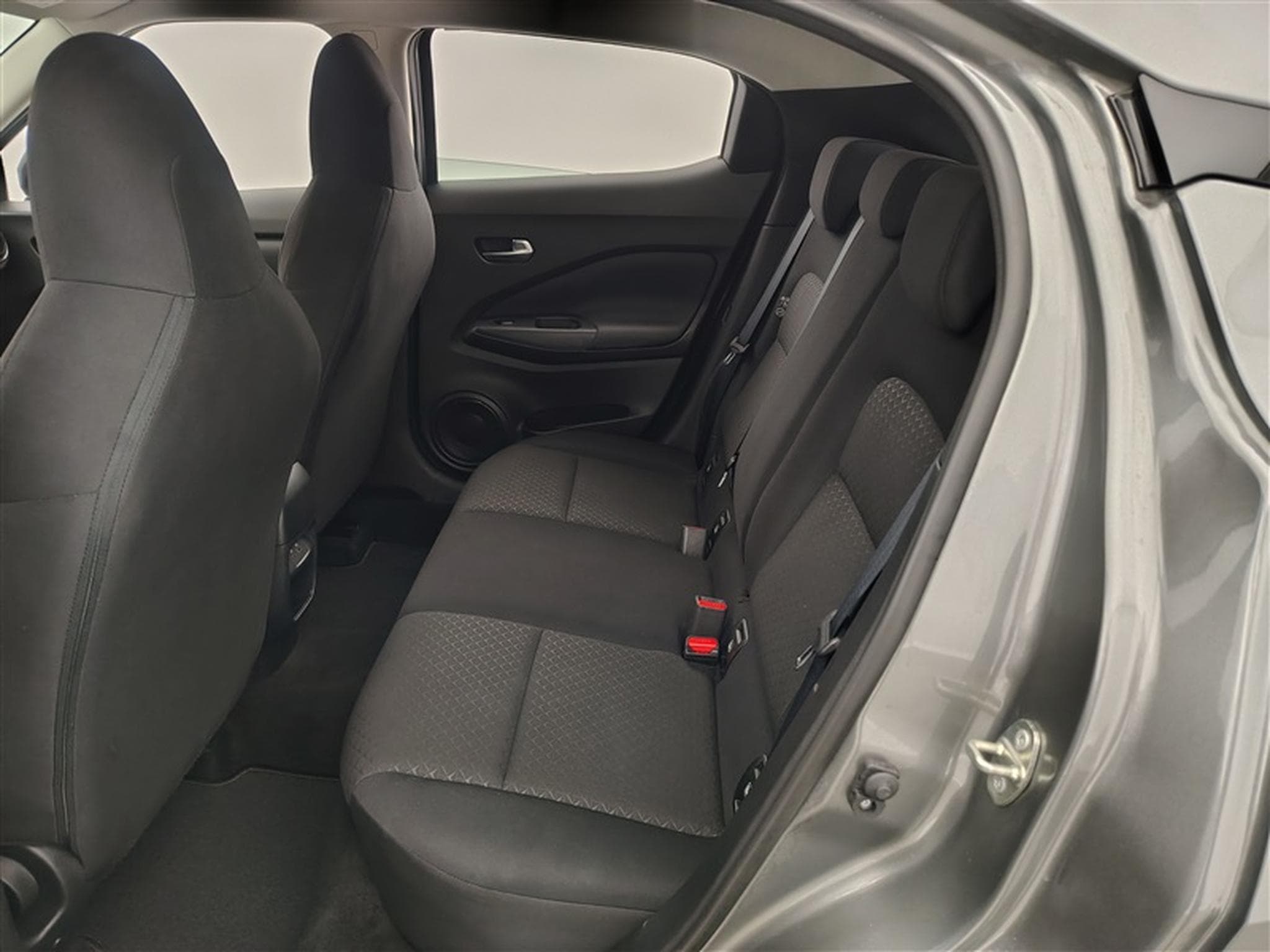 Nissan Juke 1.0 DIG-T 2WD Acenta CARPLAY / CAMERA (2025) - Foto 13