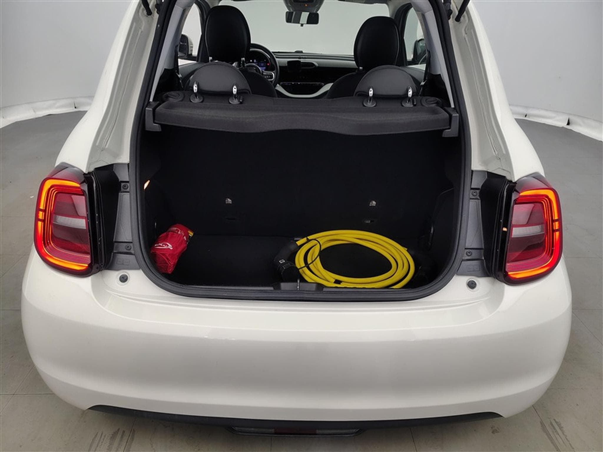Fiat 500 500e 95cv Action (2023) - Foto 14