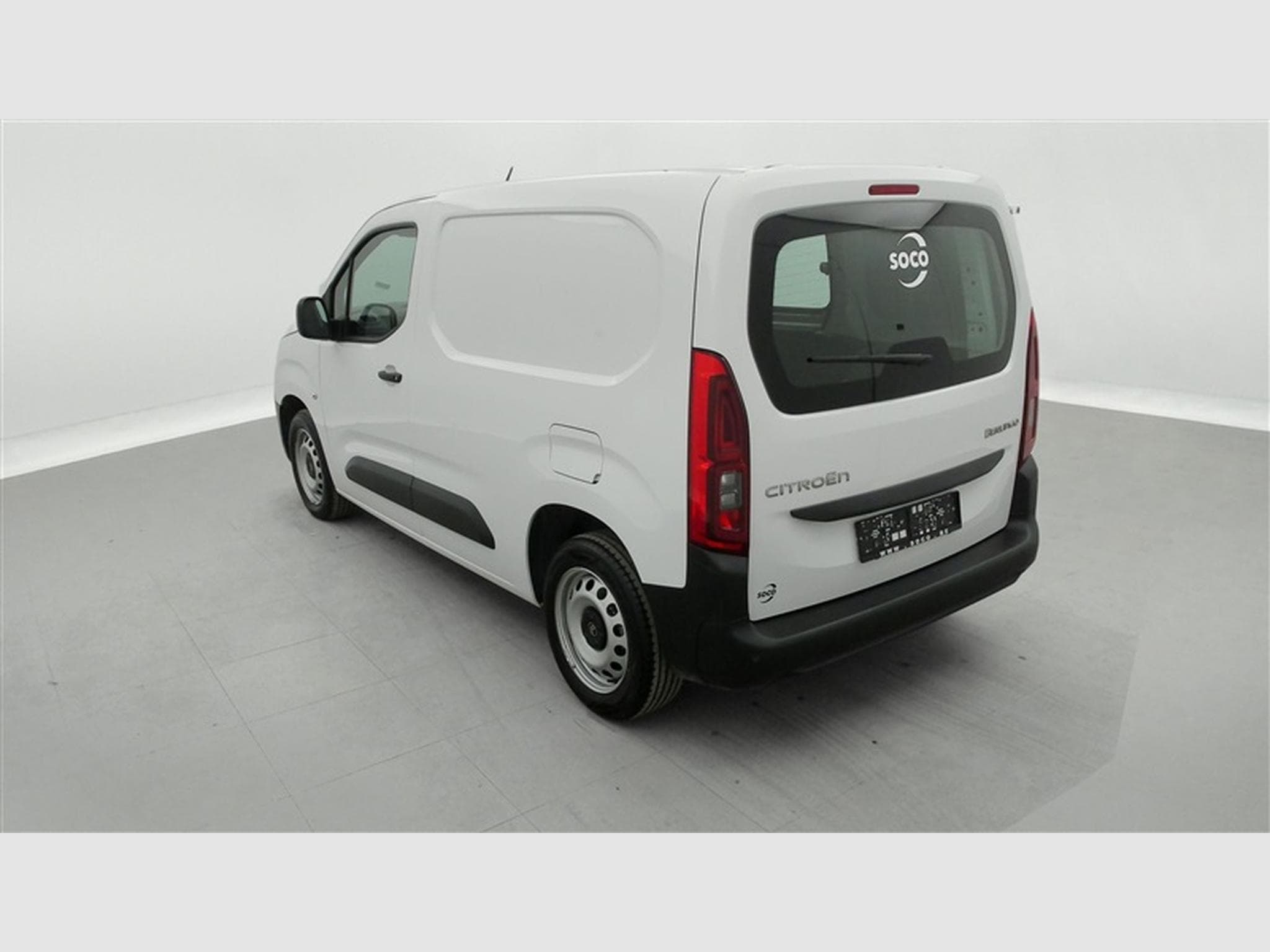 Citroen Berlingo 1.5 BlueHDi 130Cv EAT8 M CLIM / BLUETOOTH / PDC (2025) - Foto 2