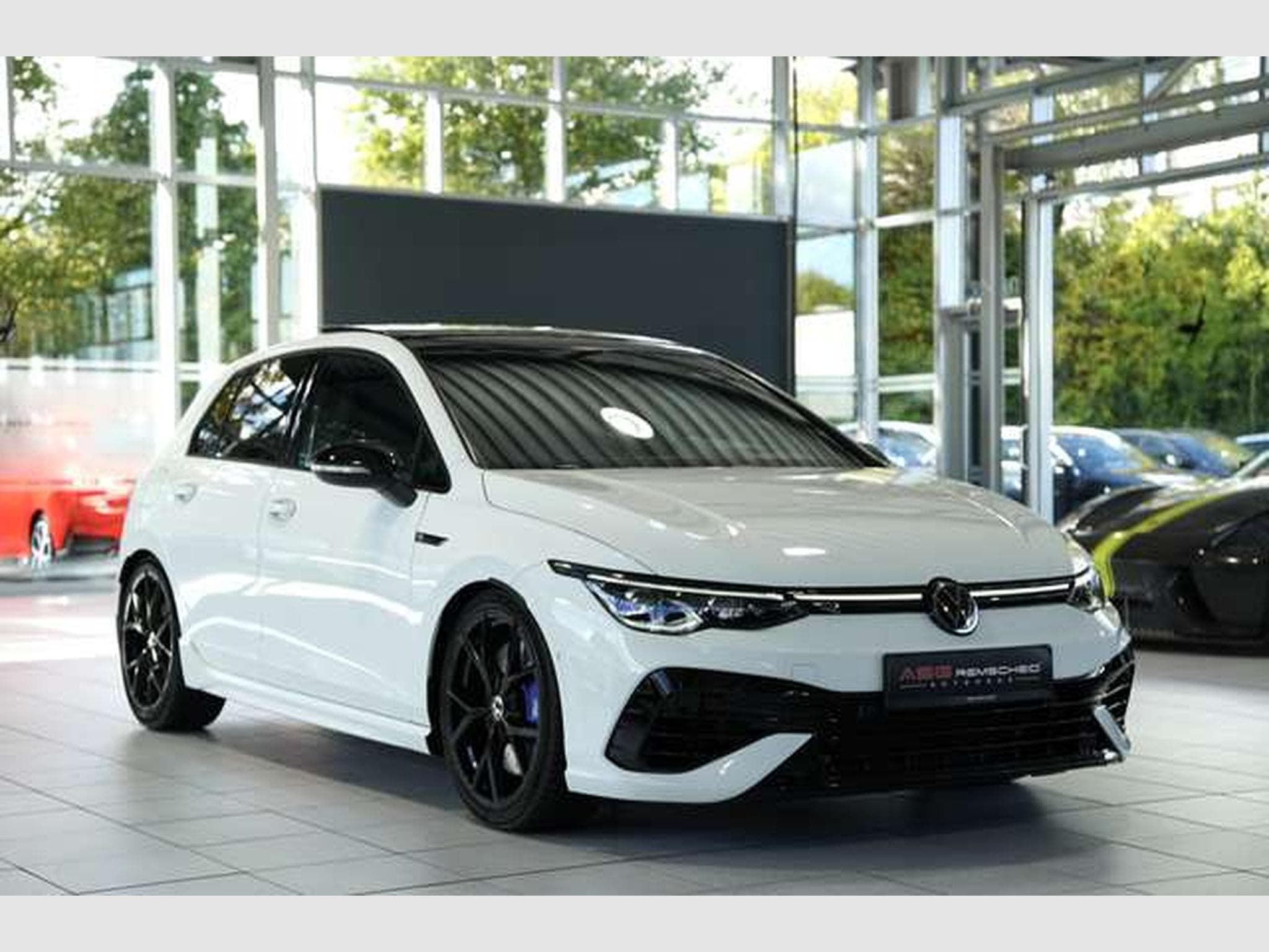 VW Golf R 4M Black Style *2.H *19 *Pano*Matrix*HUD (2023) - Foto 5