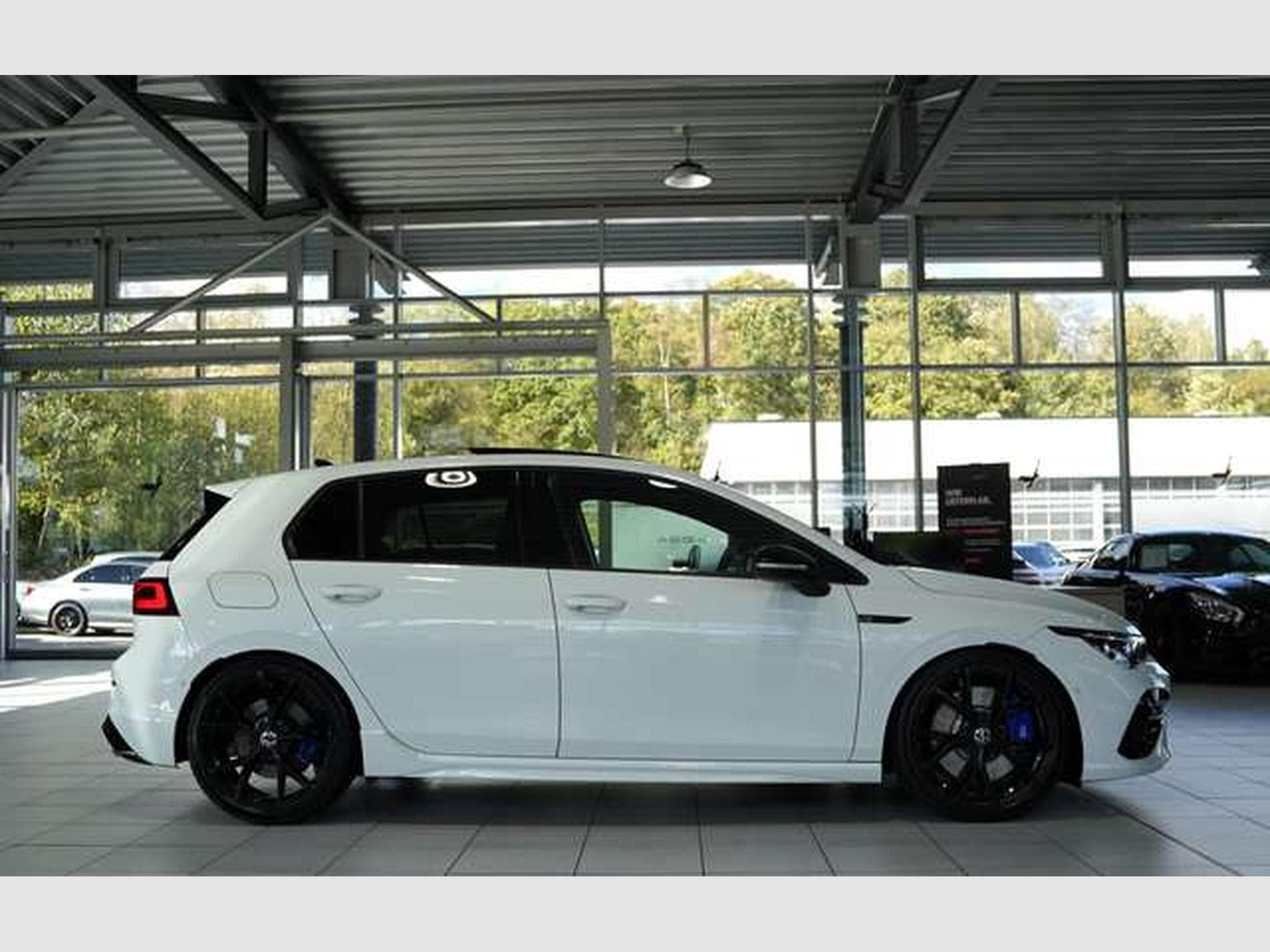 VW Golf R 4M Black Style *2.H *19 *Pano*Matrix*HUD (2023) - Foto 6
