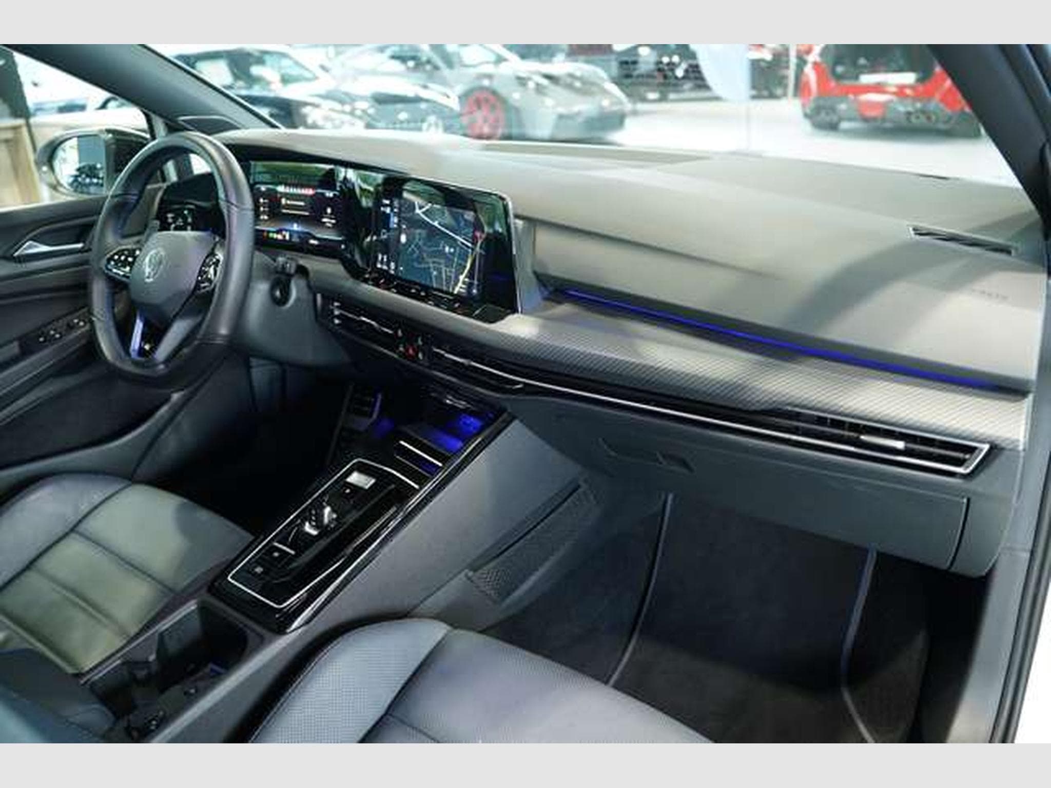 VW Golf R 4M Black Style *2.H *19 *Pano*Matrix*HUD (2023) - Foto 18