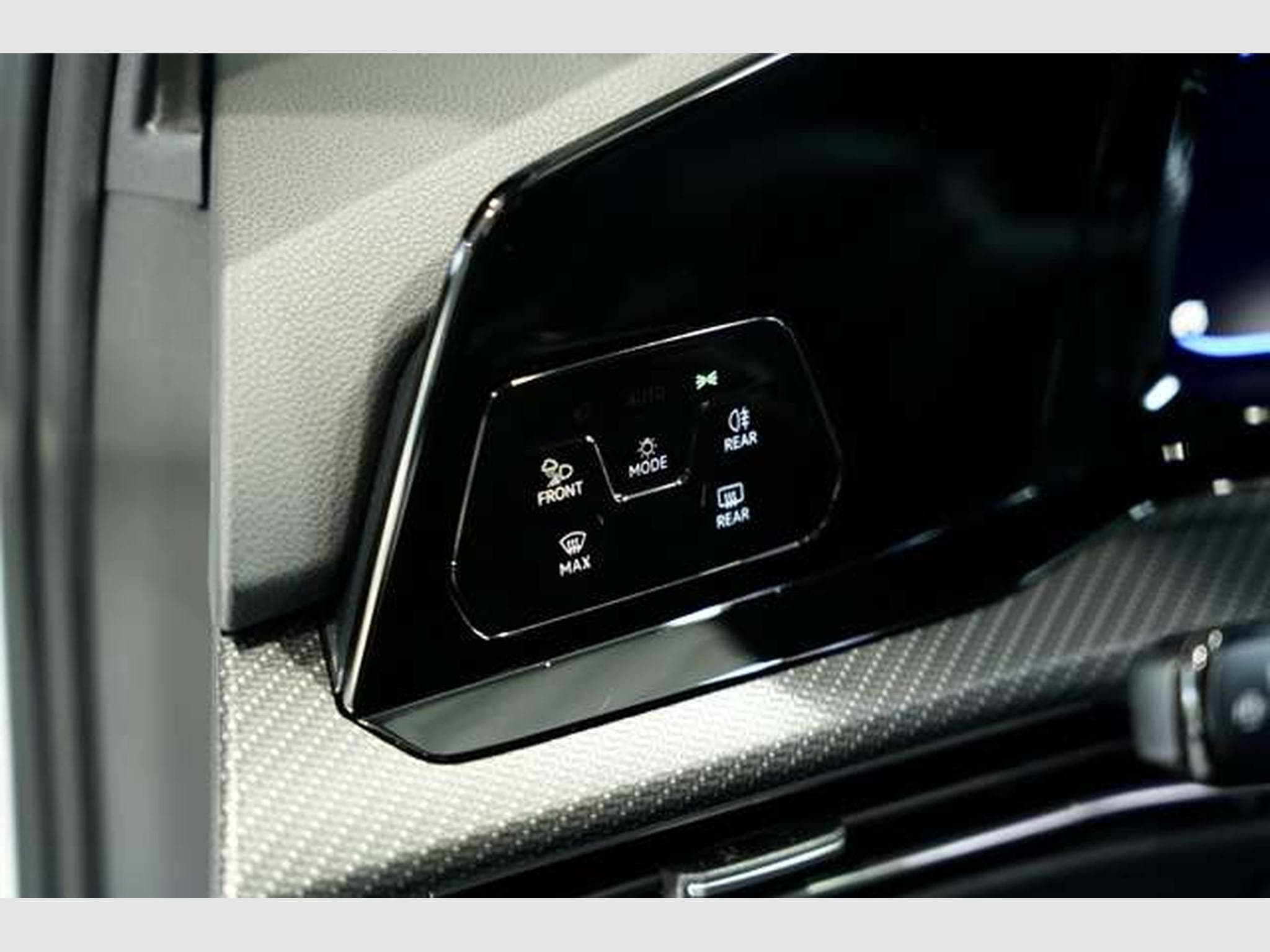 VW Golf R 4M Black Style *2.H *19 *Pano*Matrix*HUD (2023) - Foto 28