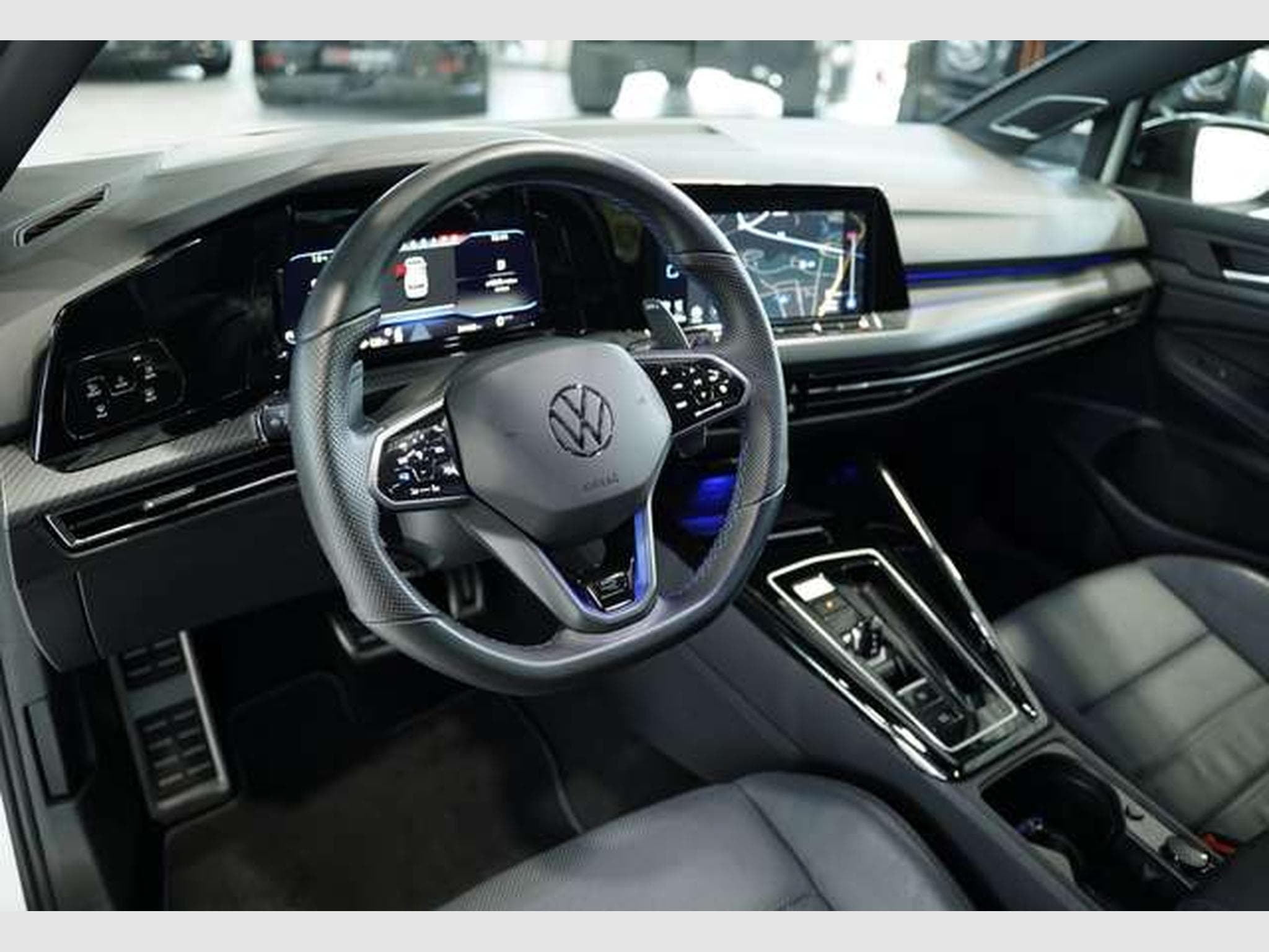 VW Golf R 4M Black Style *2.H *19 *Pano*Matrix*HUD (2023) - Foto 27