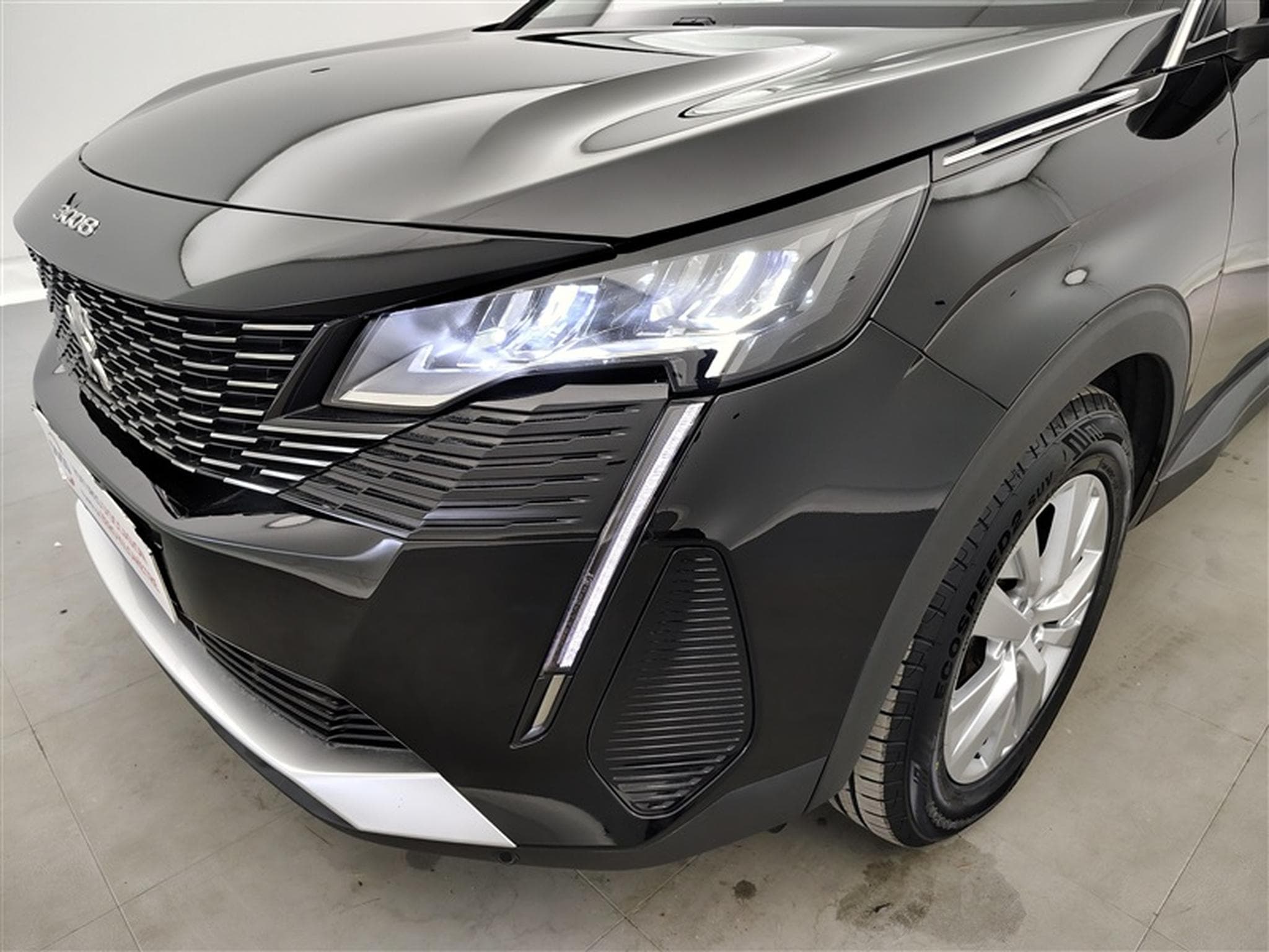 Peugeot 3008 1.2 PureTech 130cv EAT8 Active NAVI / CARPLAY / CAMERA (2022) - Foto 15