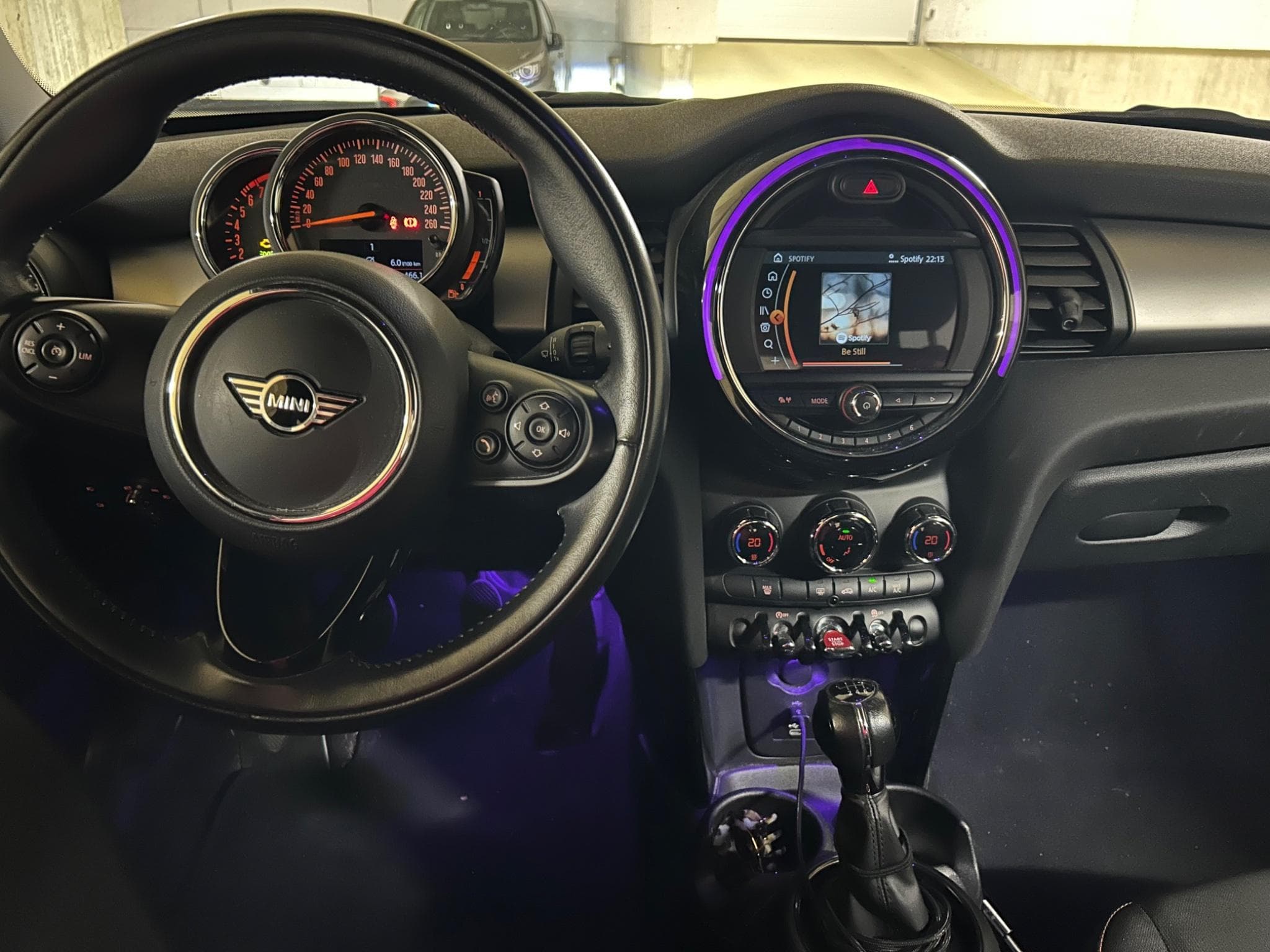 Mini Cooper 136cv*British Racing Green*8 jantes alu (2020) - Photo 7